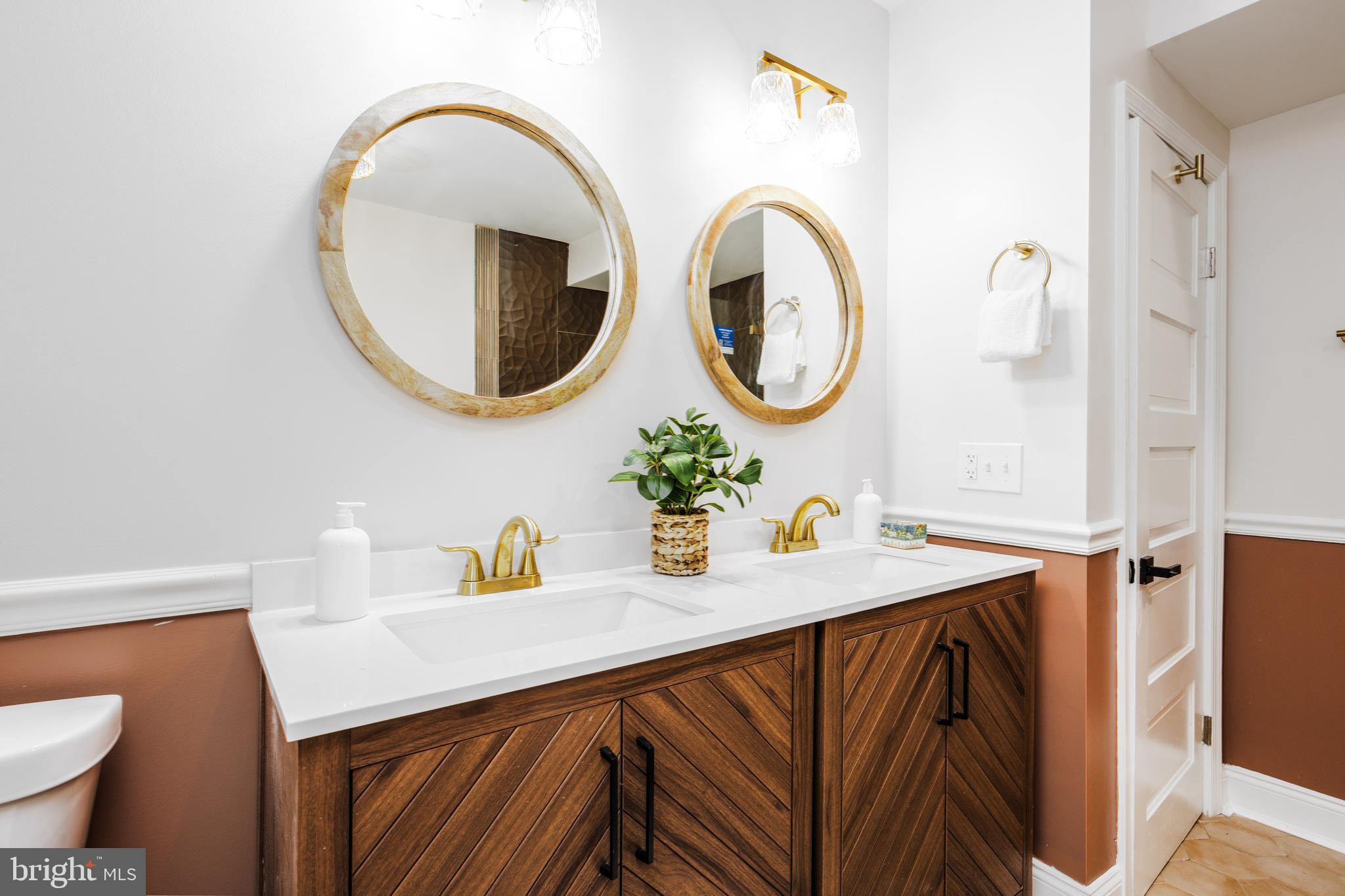 RESERVOIR HILL - Residential