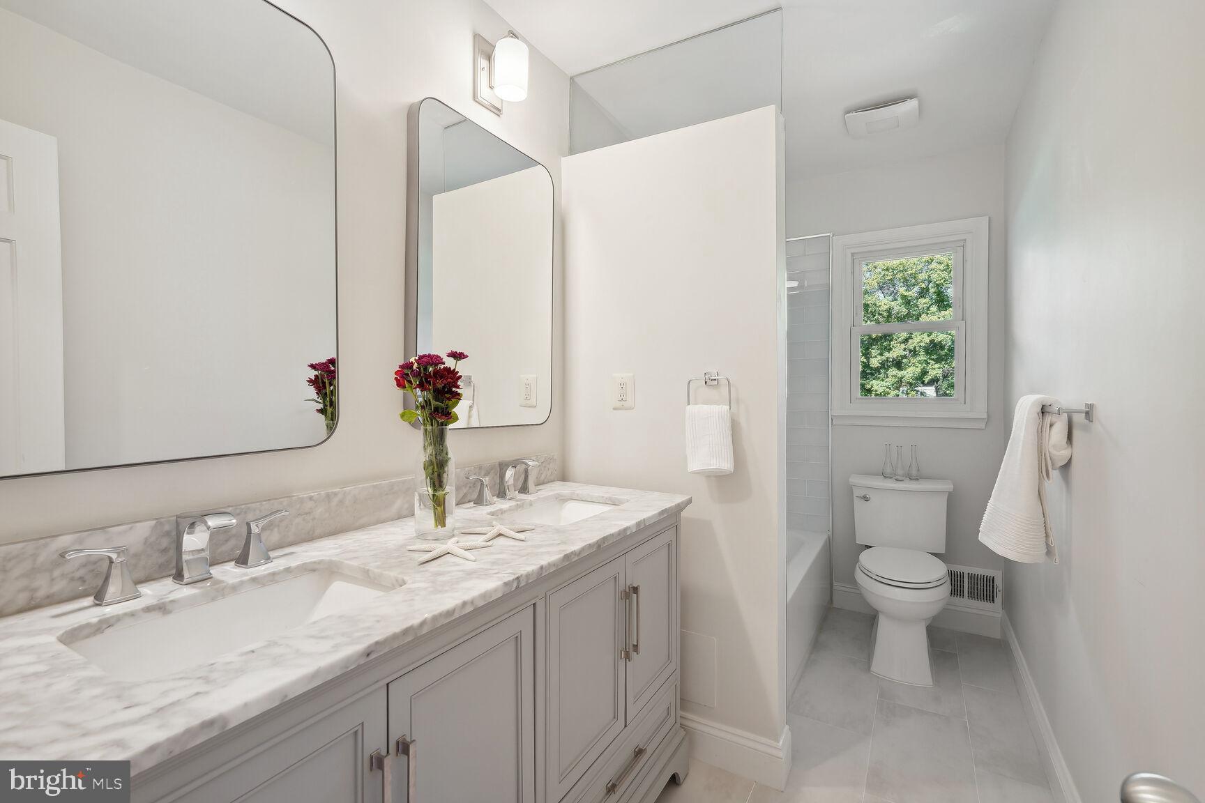 POTOMAC OUTSIDE - Residential