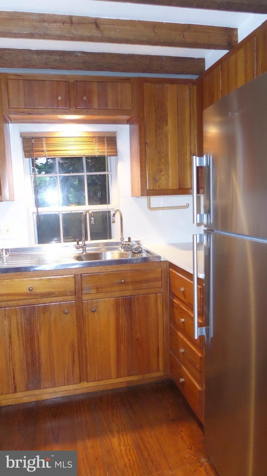 OLD TOWN - Residential Lease