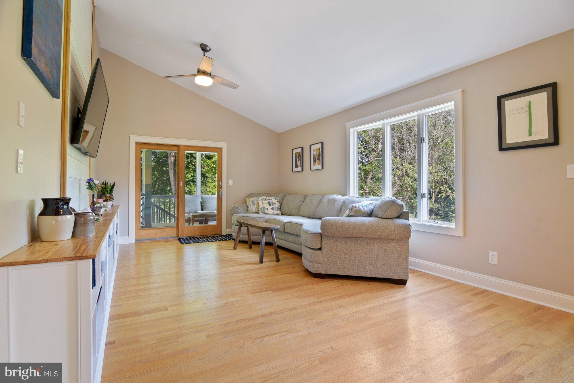 RIDGECROFT - Residential