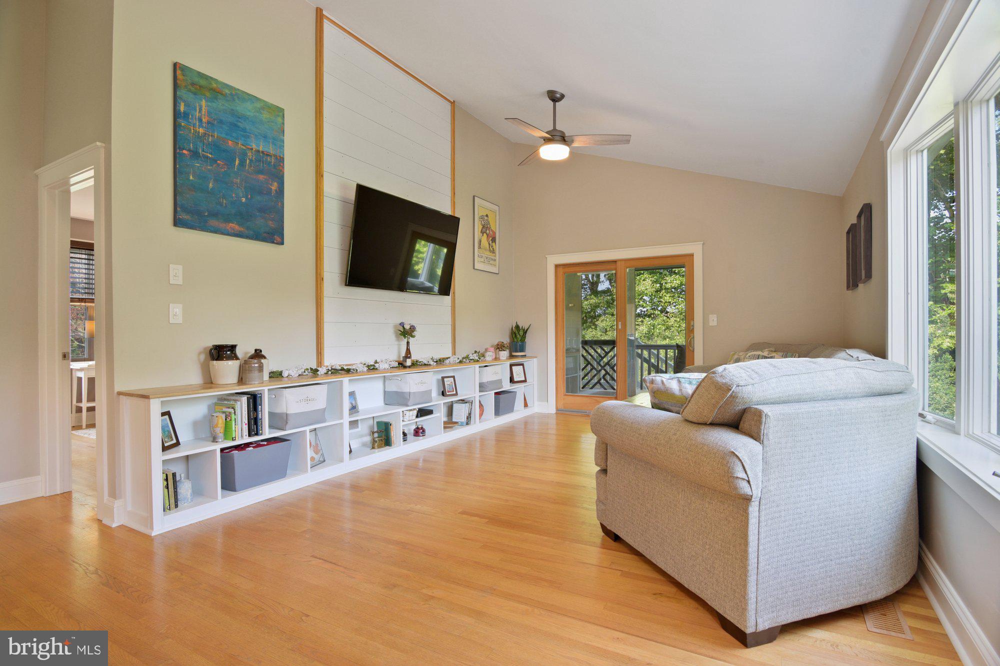 RIDGECROFT - Residential