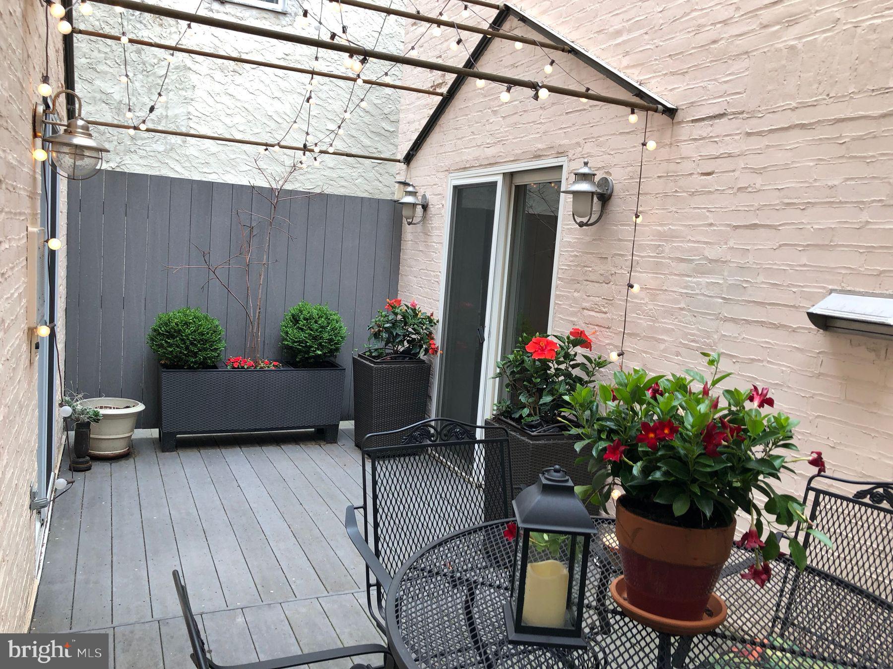 RITTENHOUSE SQUARE - Residential Income