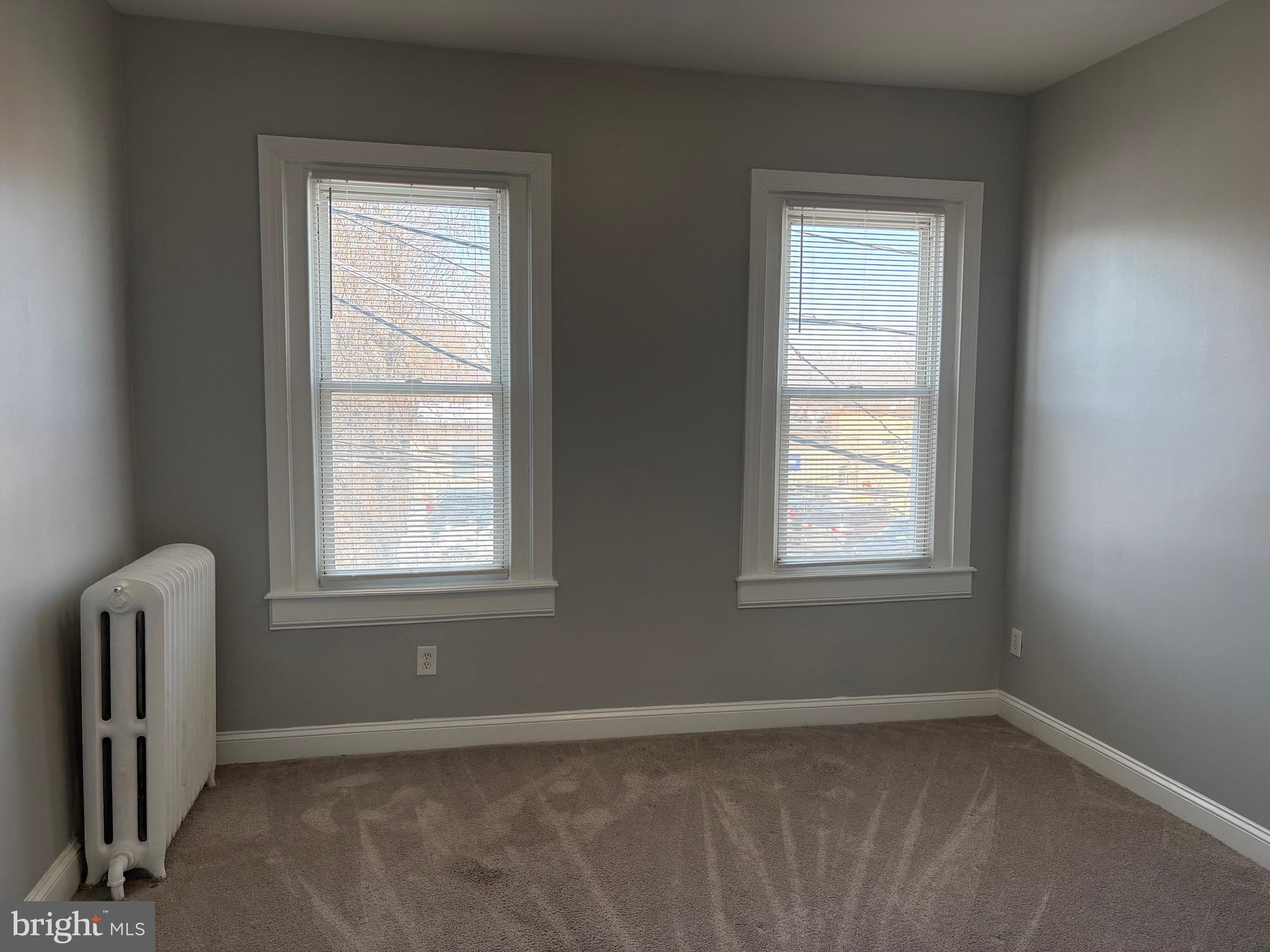 STRAWBERRY MANSION - Residential