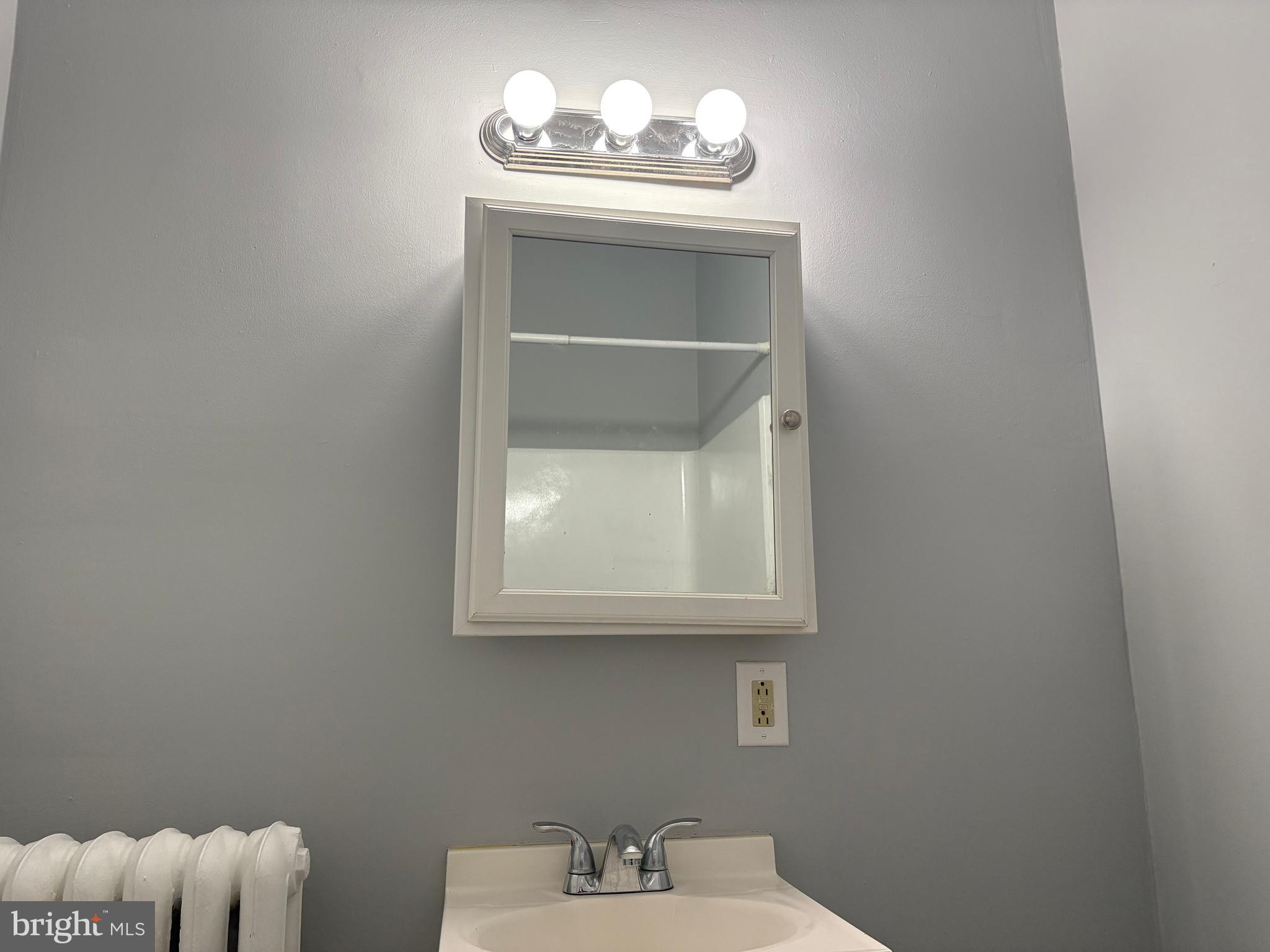 STRAWBERRY MANSION - Residential