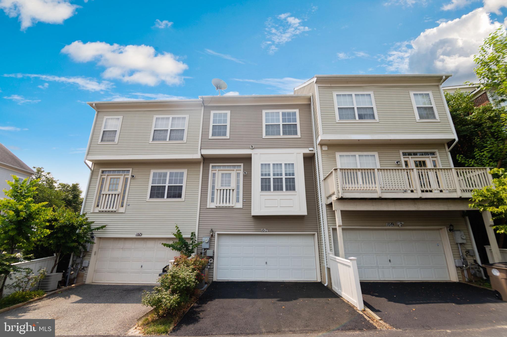 KING FARM BAILEYS COMMON - Residential Lease