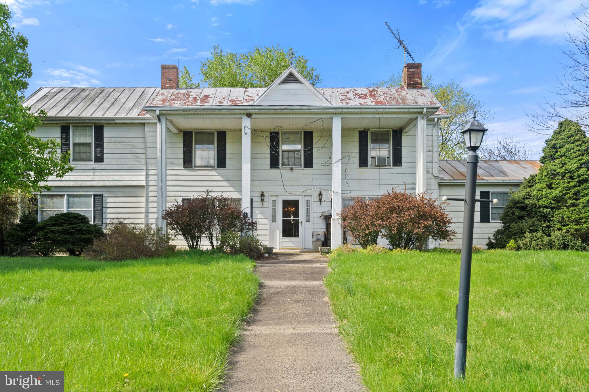 11700 ROGUES ROAD