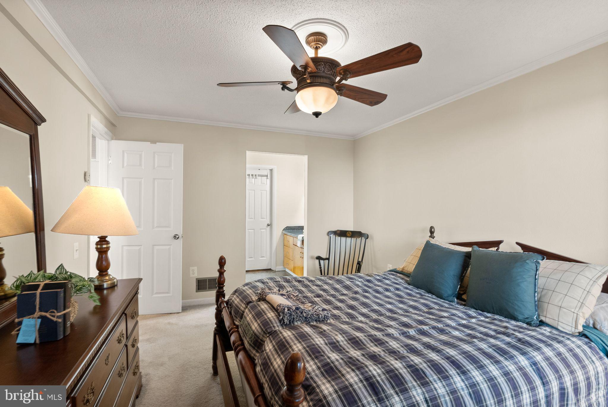 BEVERLY HILLS - Residential