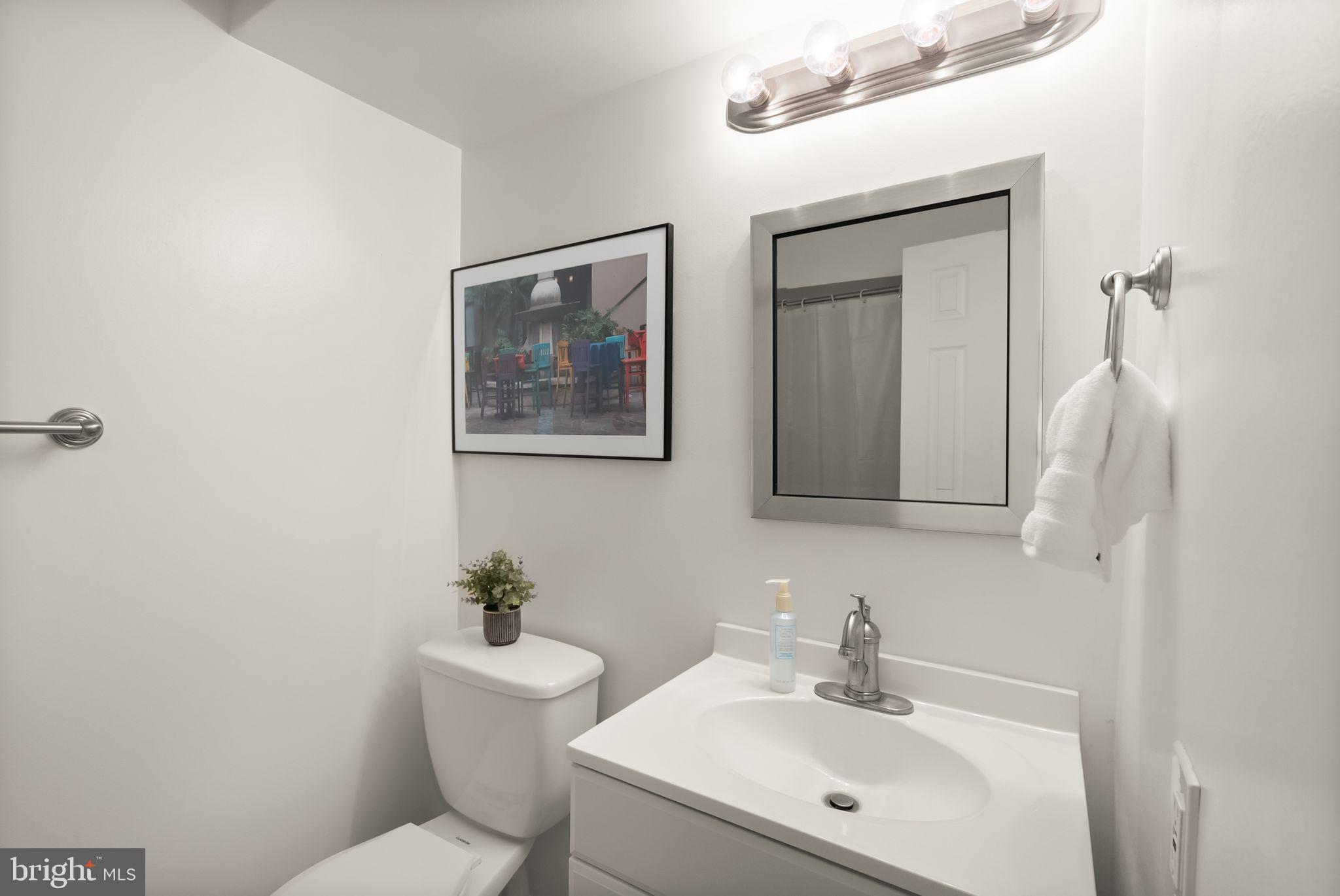 BEVERLY HILLS - Residential