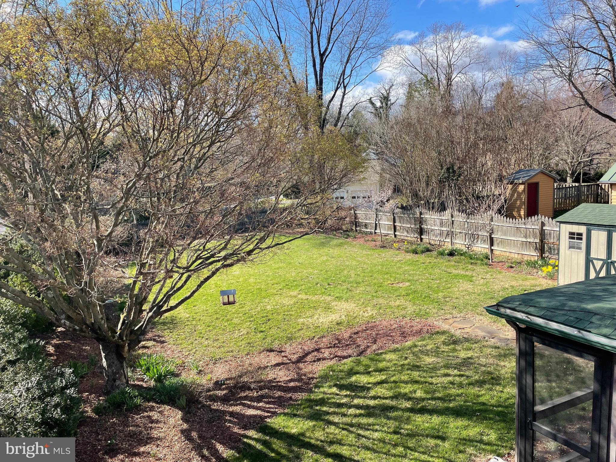 TOWN OF WASHINGTON - Residential