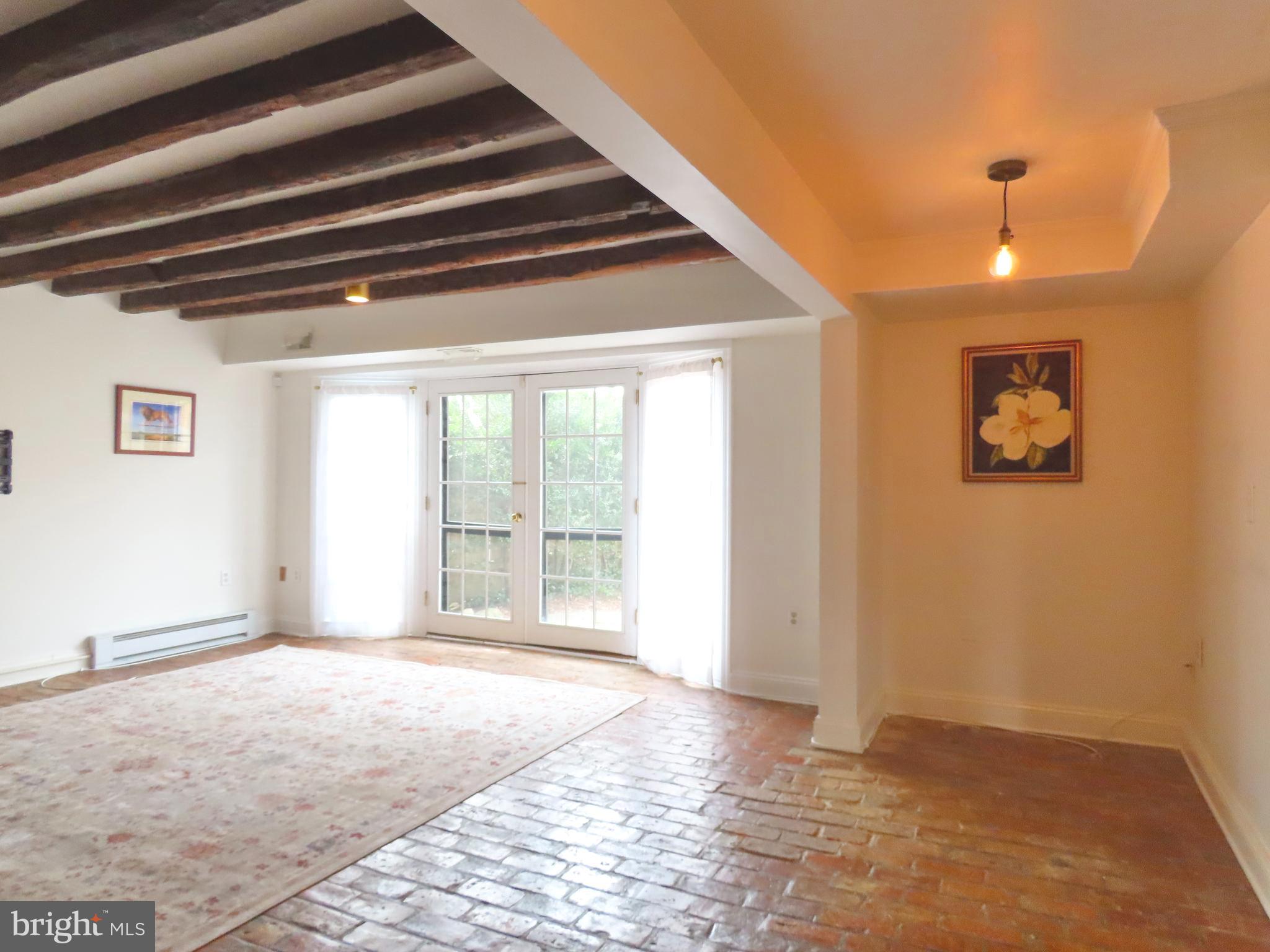 TOWN OF WASHINGTON - Residential