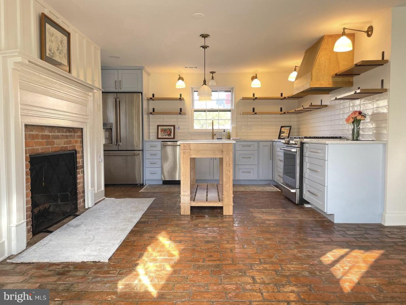 TOWN OF WASHINGTON - Residential