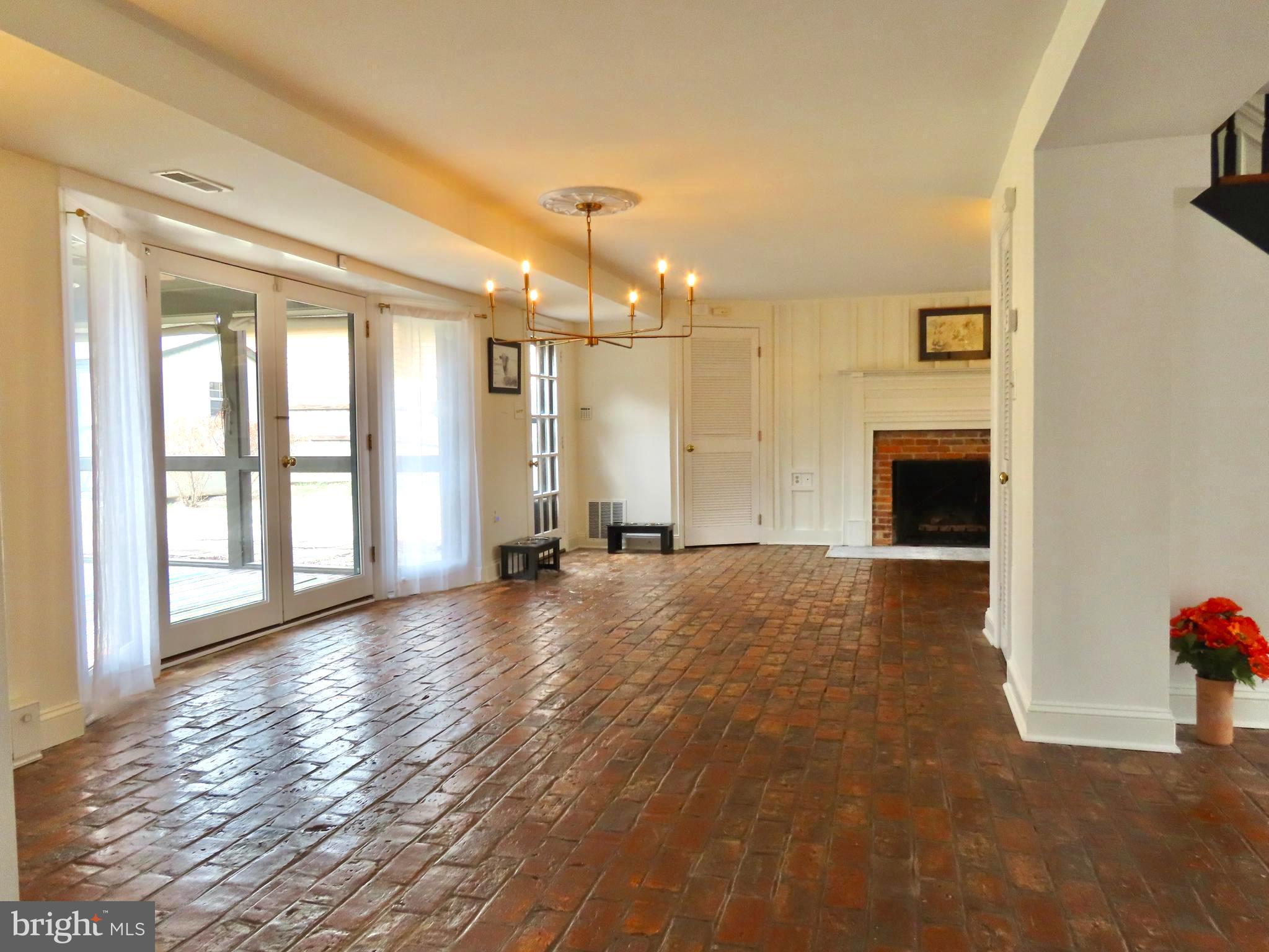 TOWN OF WASHINGTON - Residential