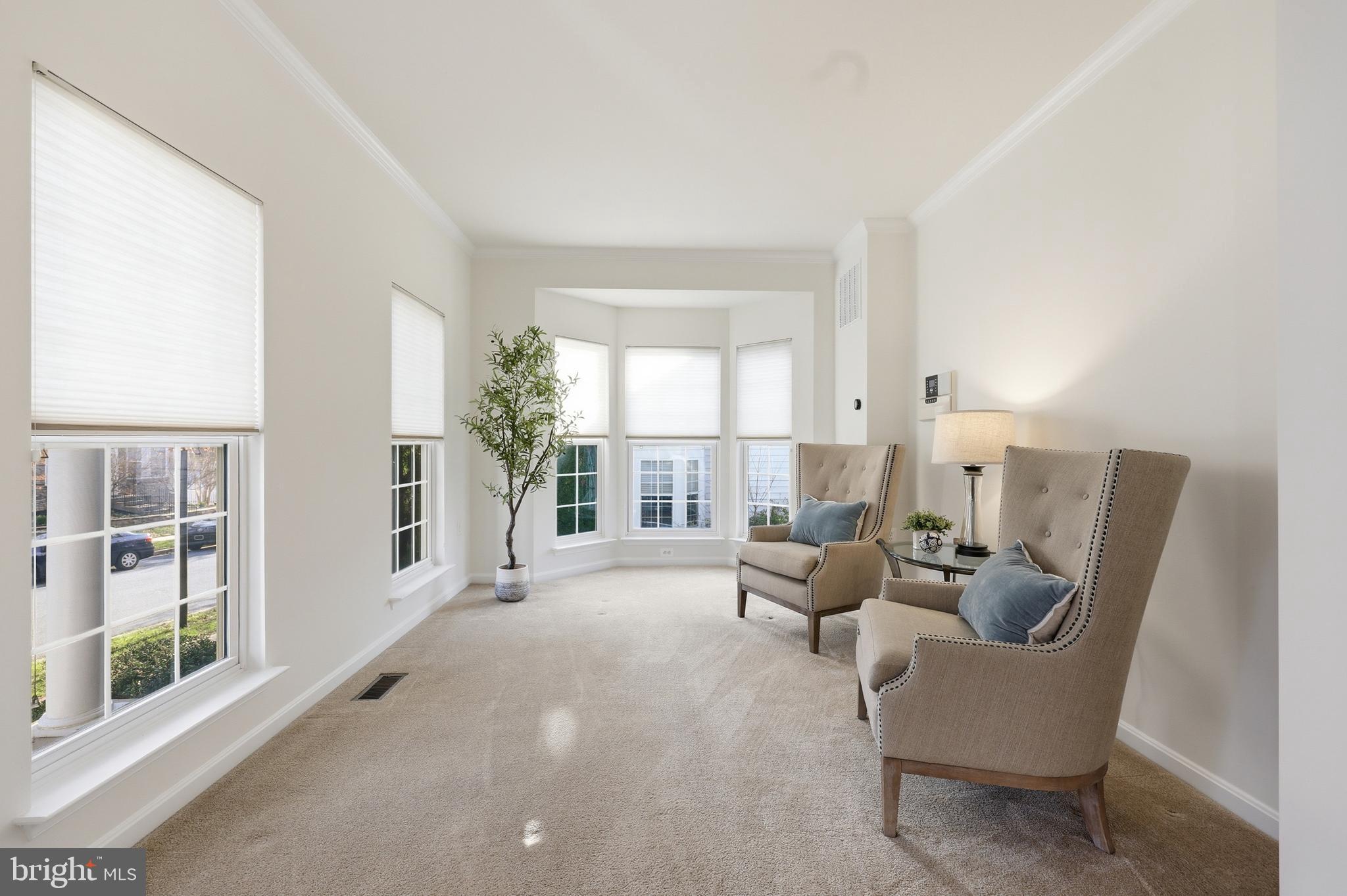 HUNTFIELD - Residential