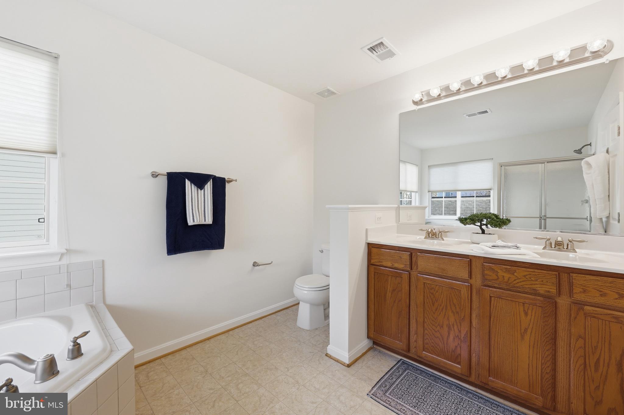 HUNTFIELD - Residential