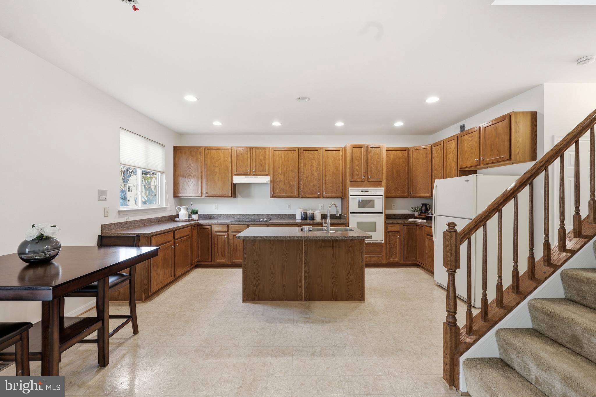 HUNTFIELD - Residential