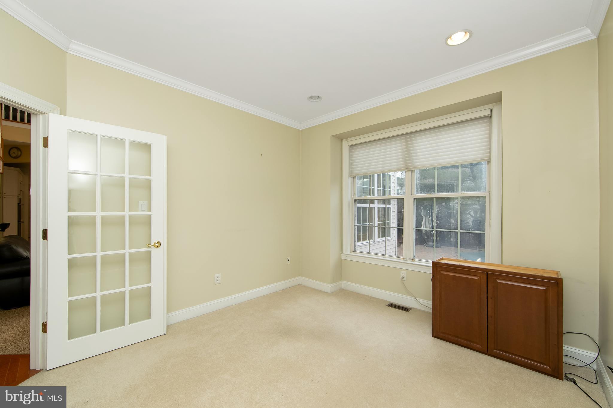 NONE AVA ILABLE - Residential