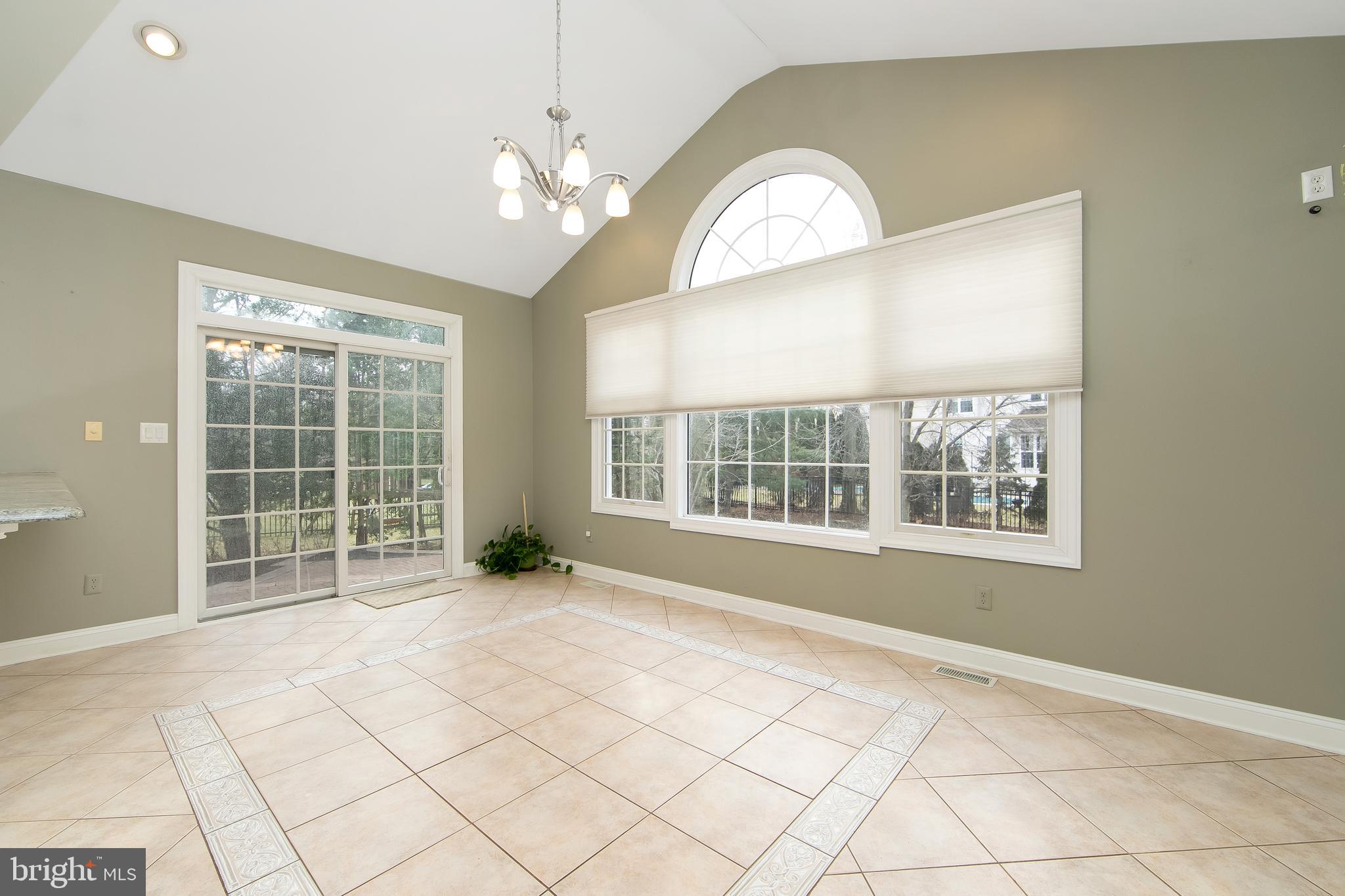 NONE AVA ILABLE - Residential