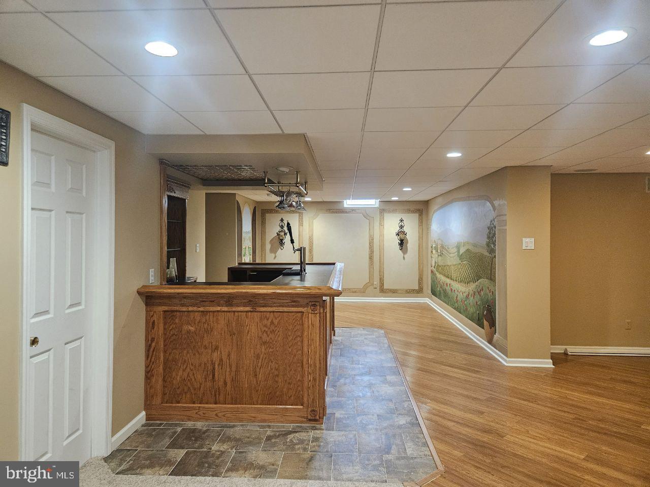 NONE AVA ILABLE - Residential