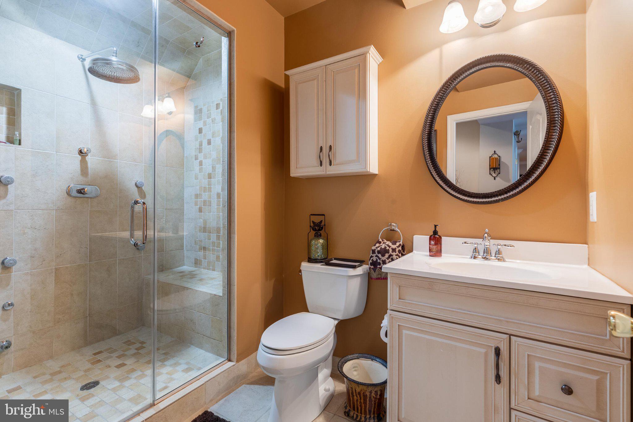 SOUTH RIDING - Residential