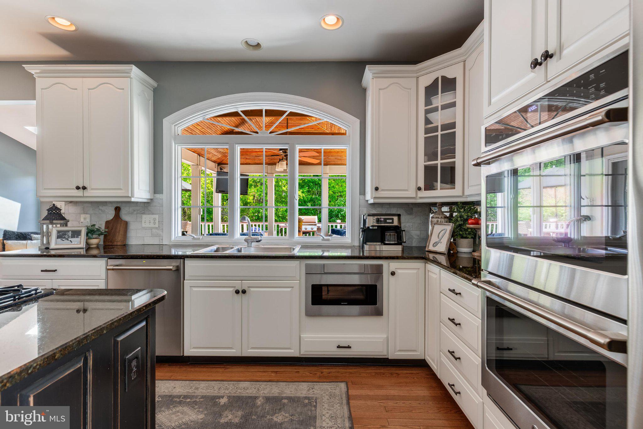 SOUTH RIDING - Residential