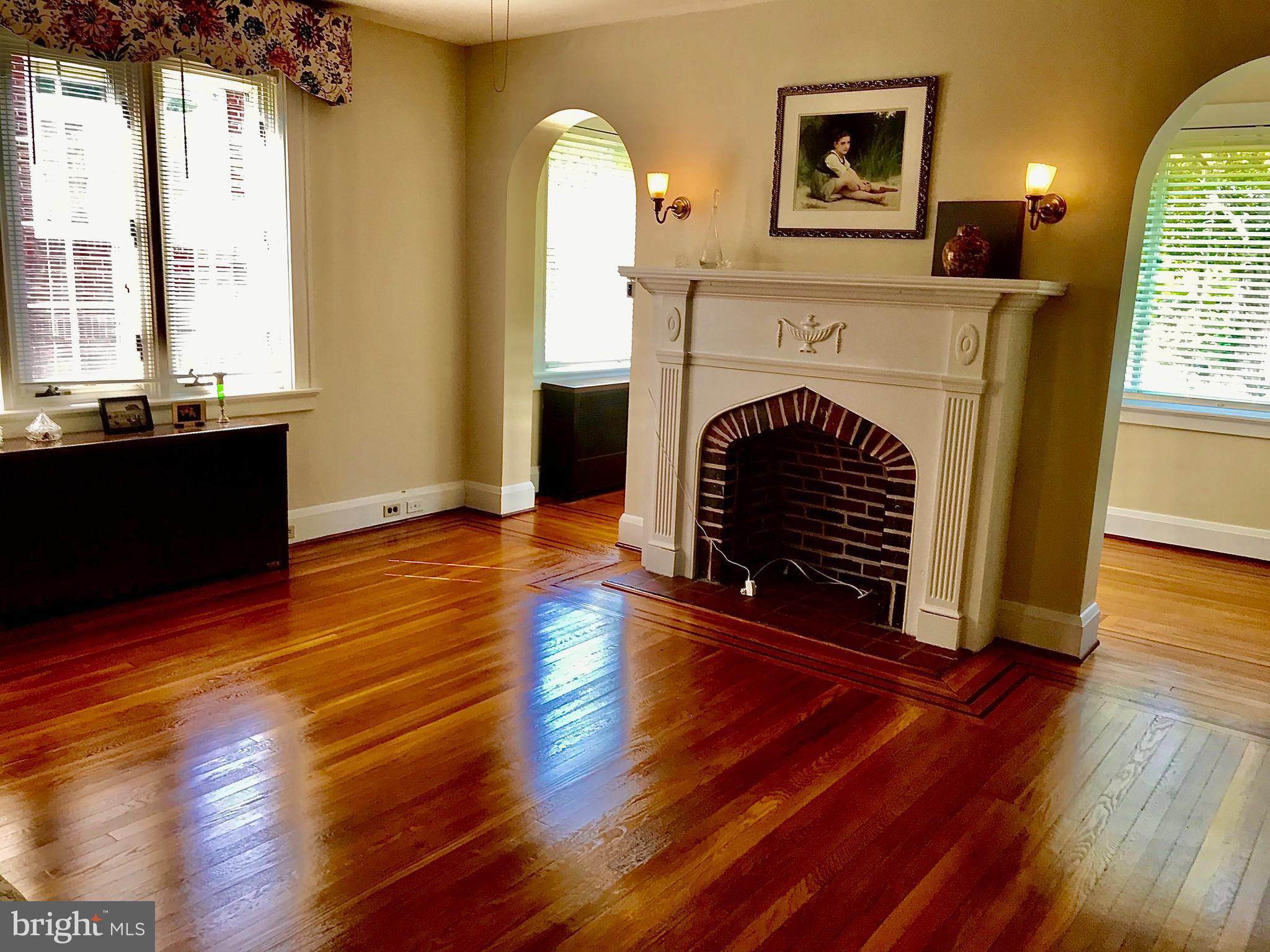 BEVERLY HILLS - Residential