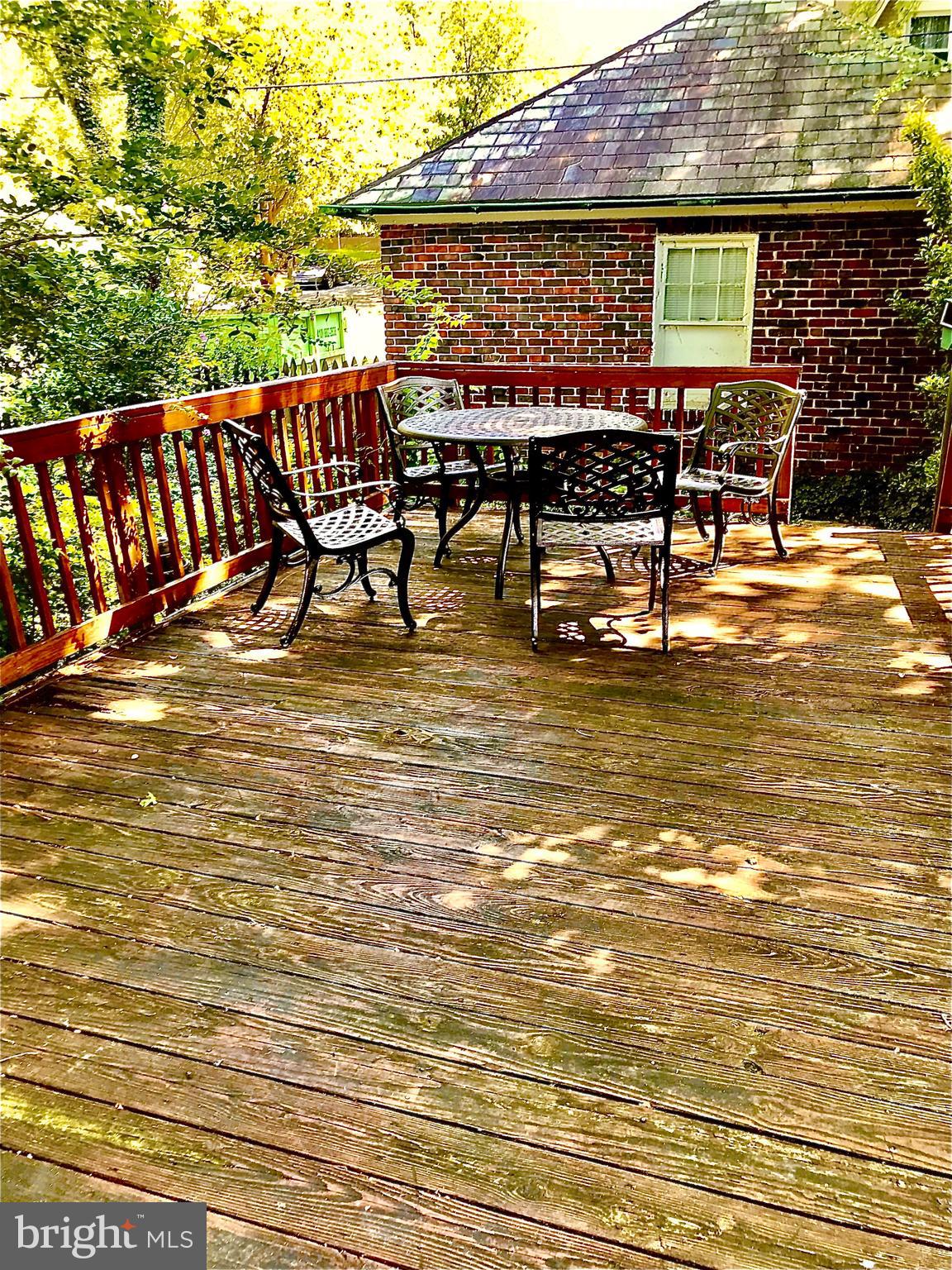 BEVERLY HILLS - Residential