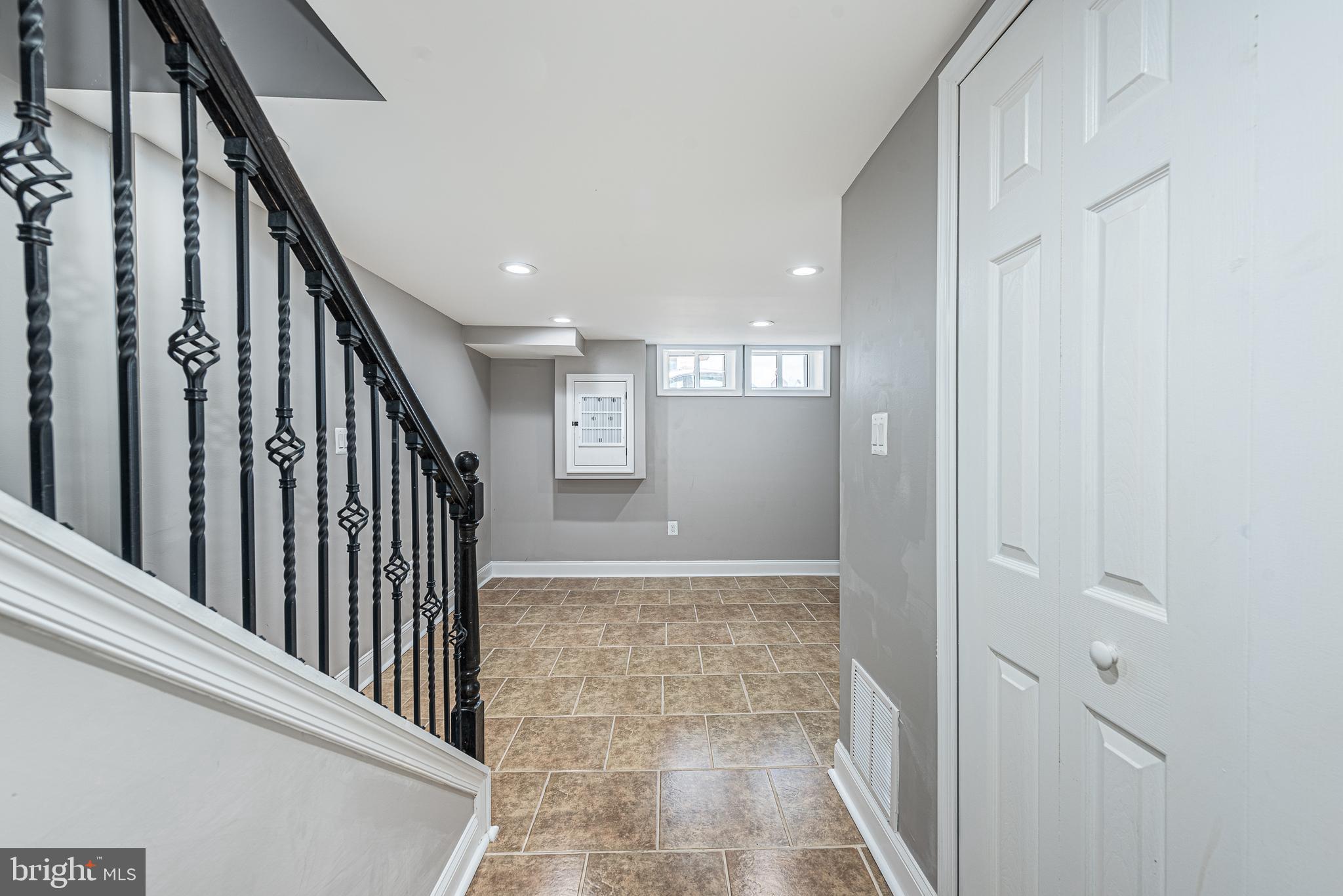 OLIVER - Residential