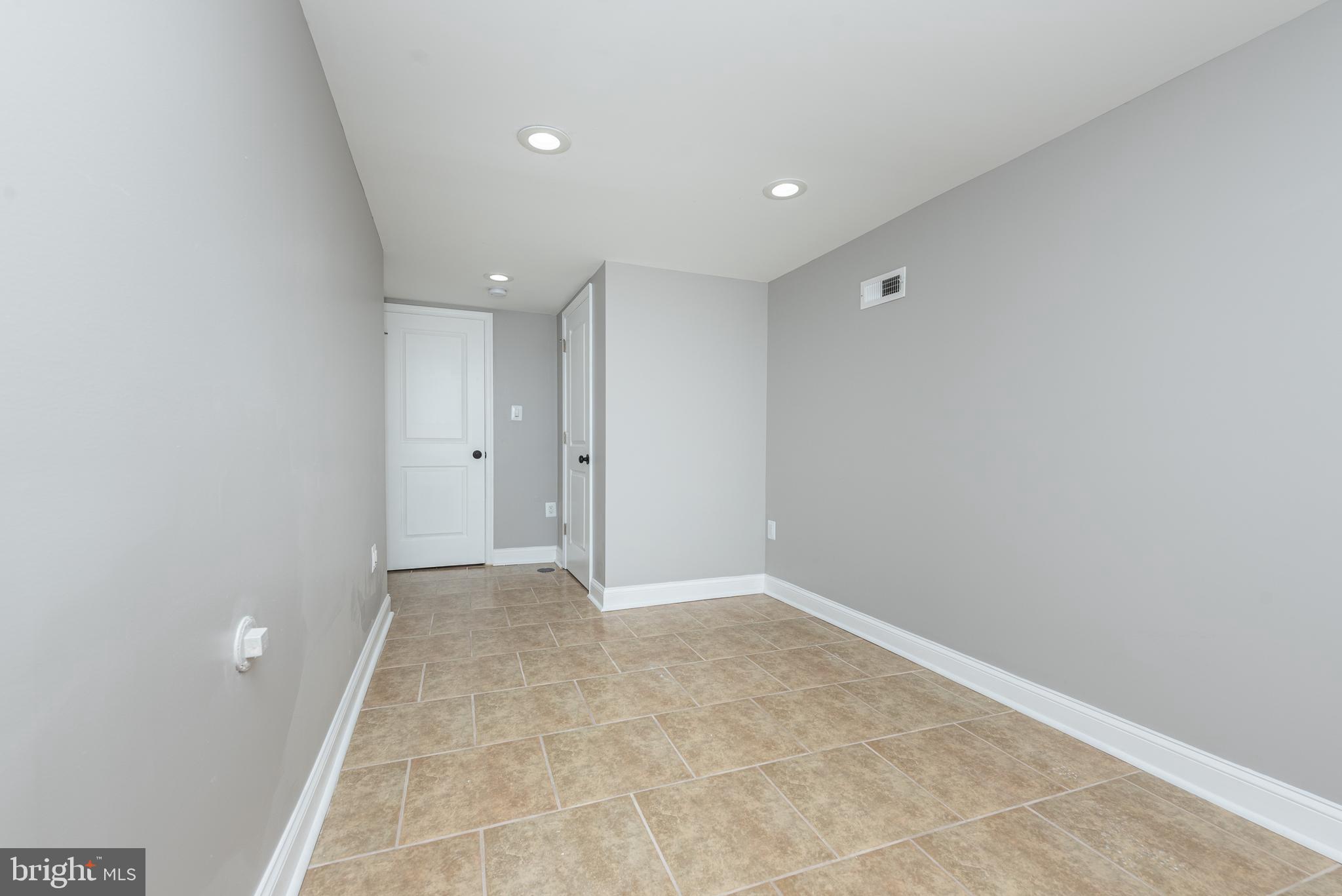 OLIVER - Residential