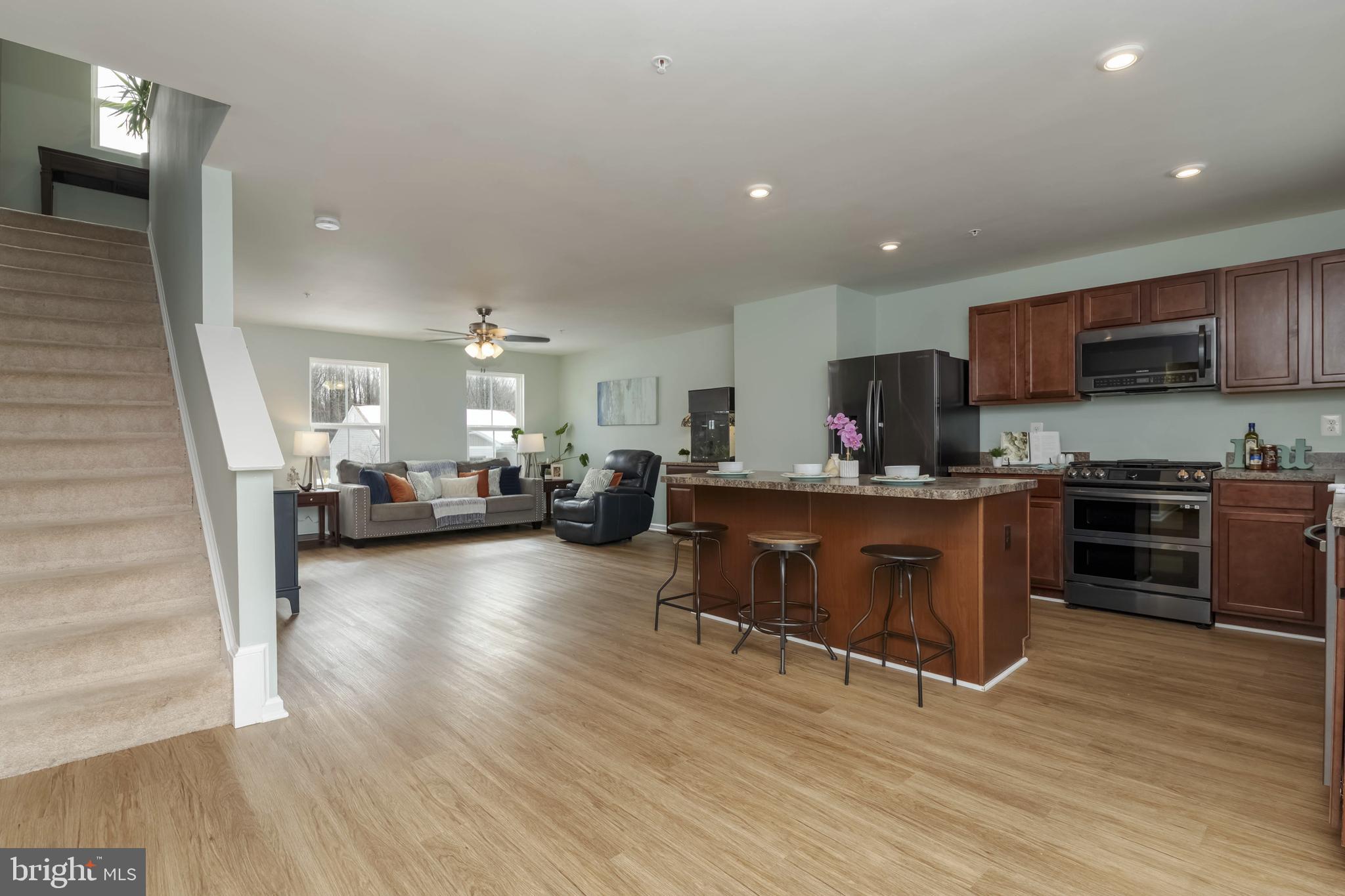 WHITE MARSH ESTATES - Residential