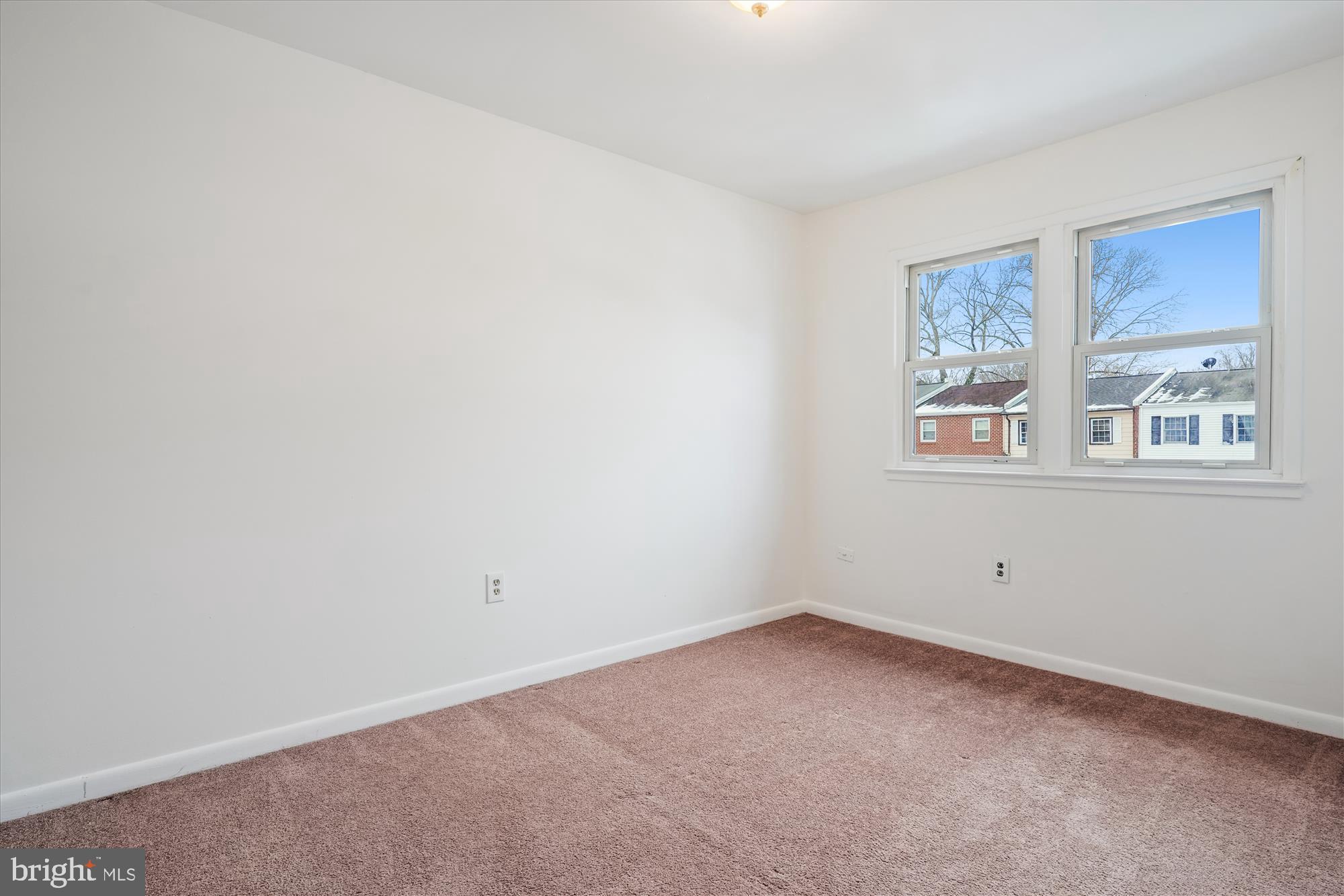 WILLIAMSTOWN - Residential