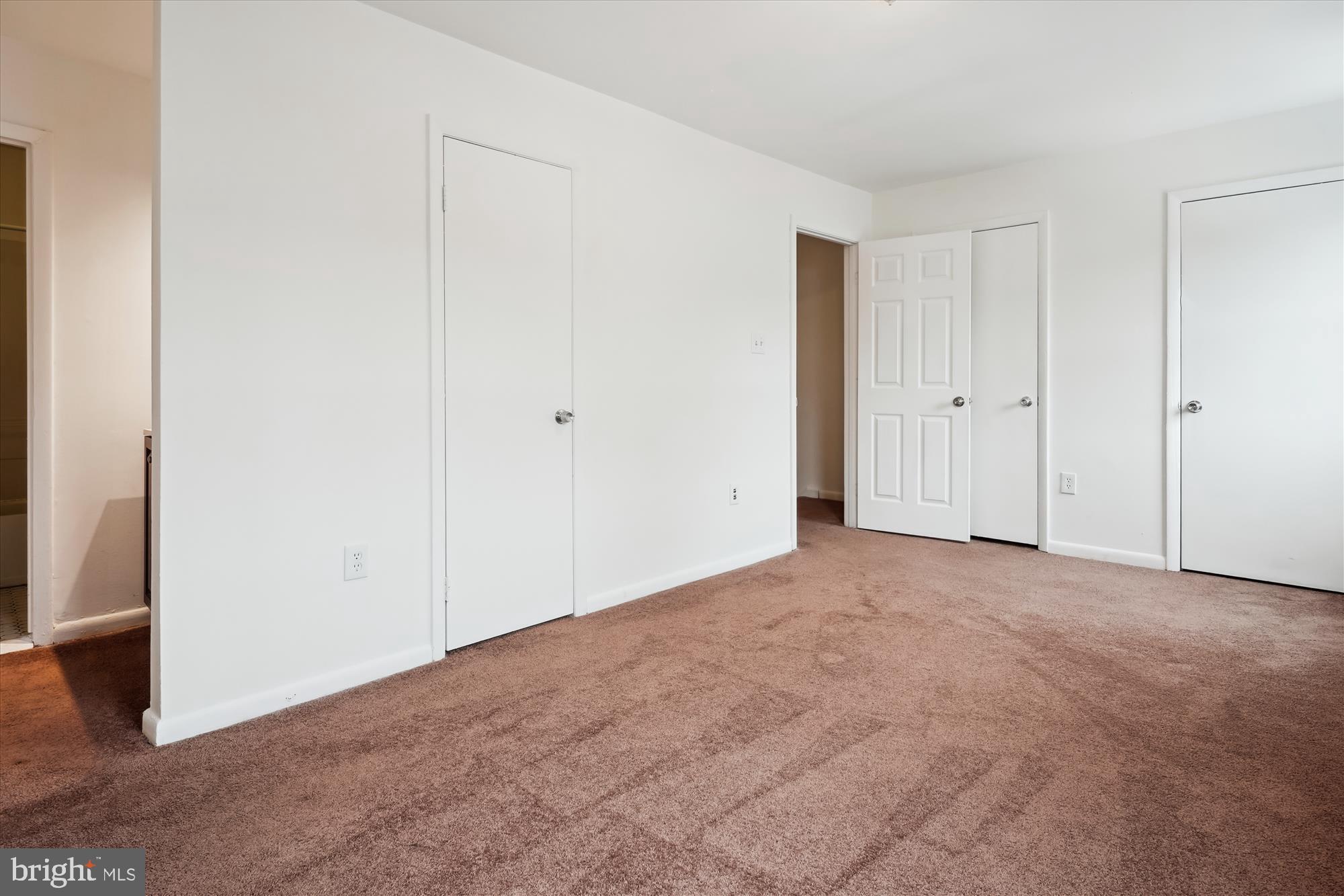 WILLIAMSTOWN - Residential