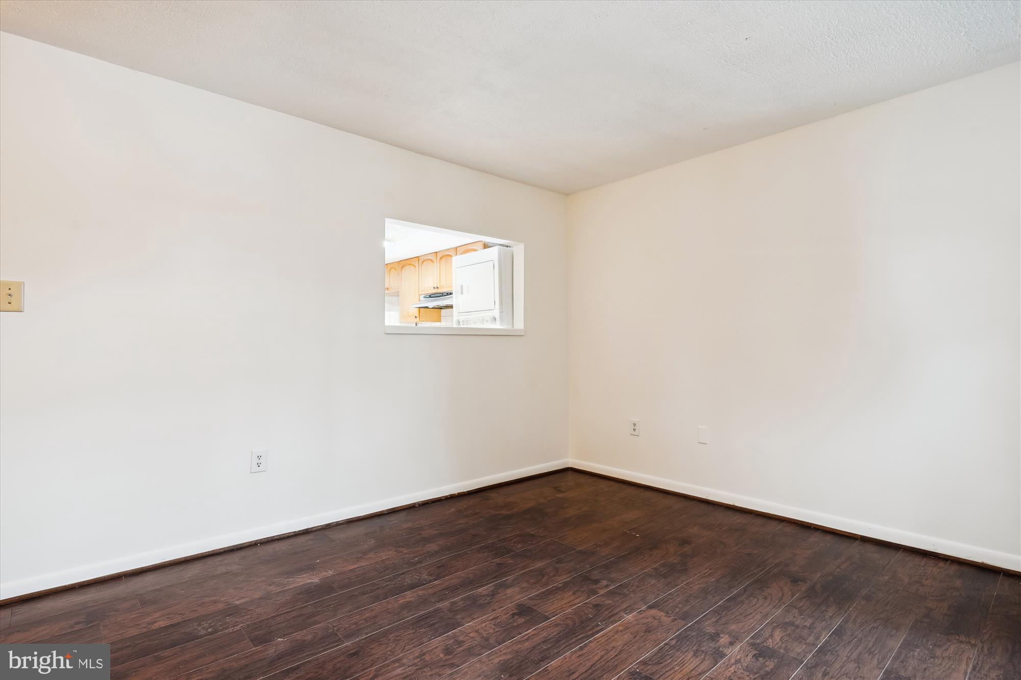 WILLIAMSTOWN - Residential