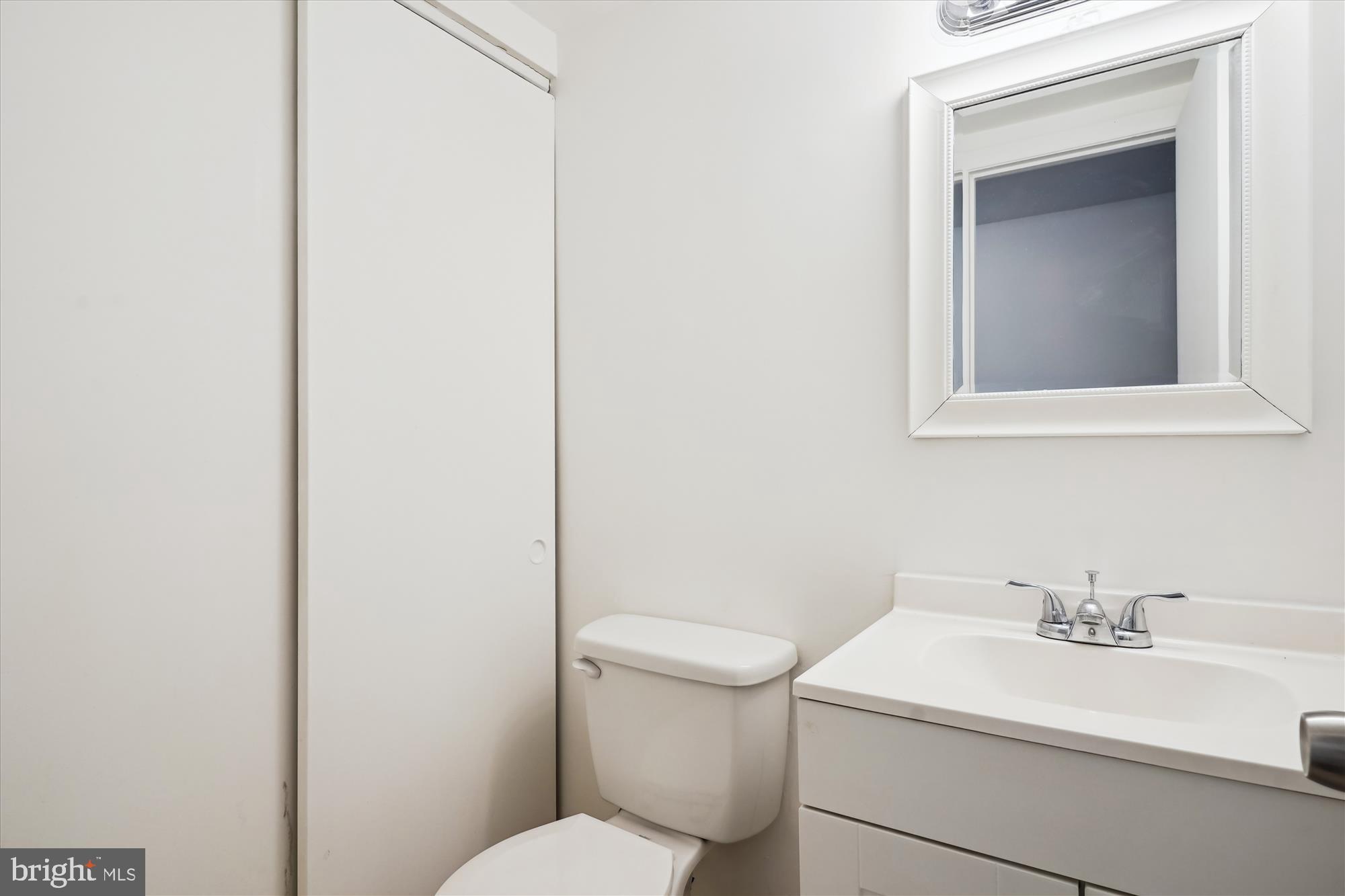 WILLIAMSTOWN - Residential