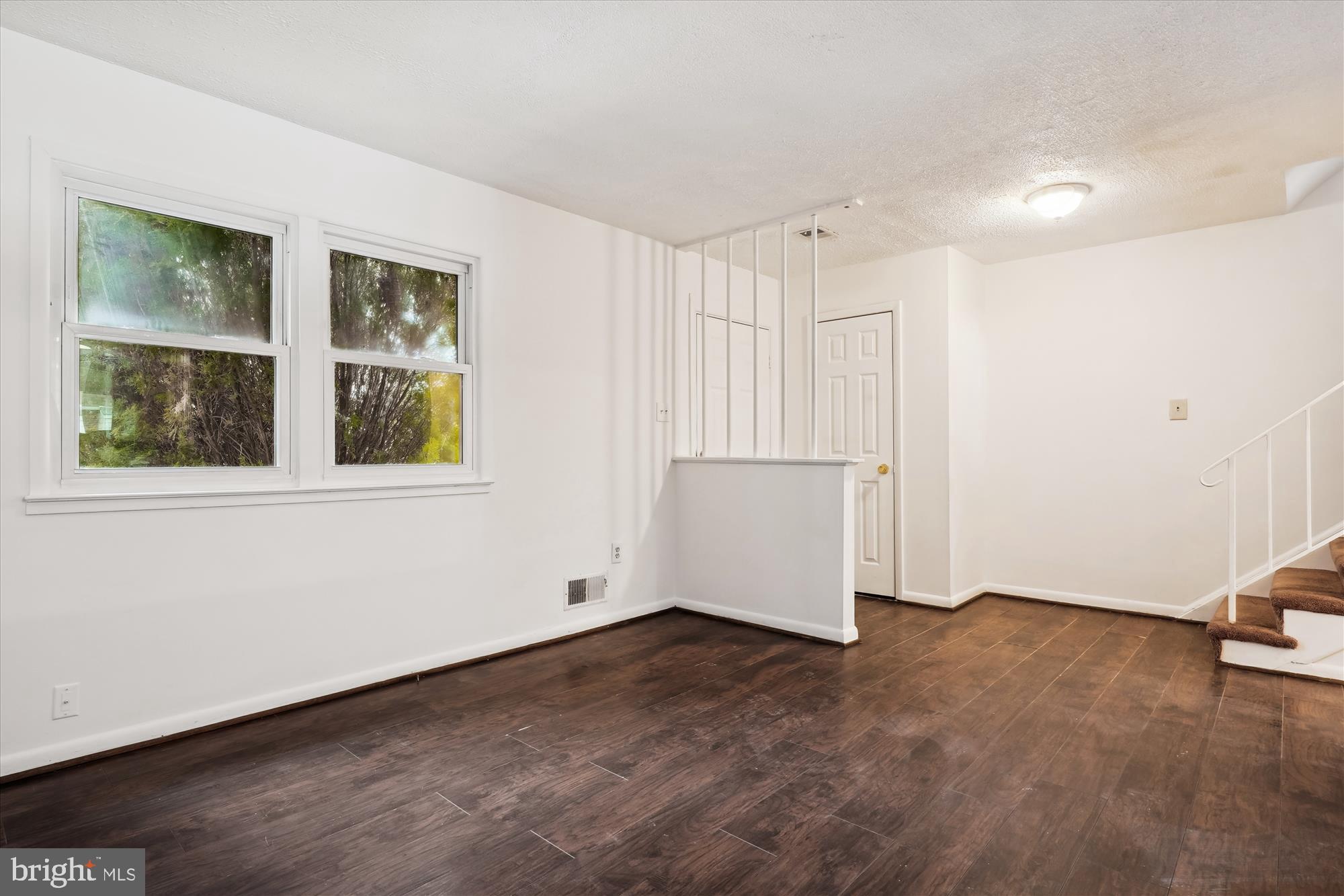 WILLIAMSTOWN - Residential