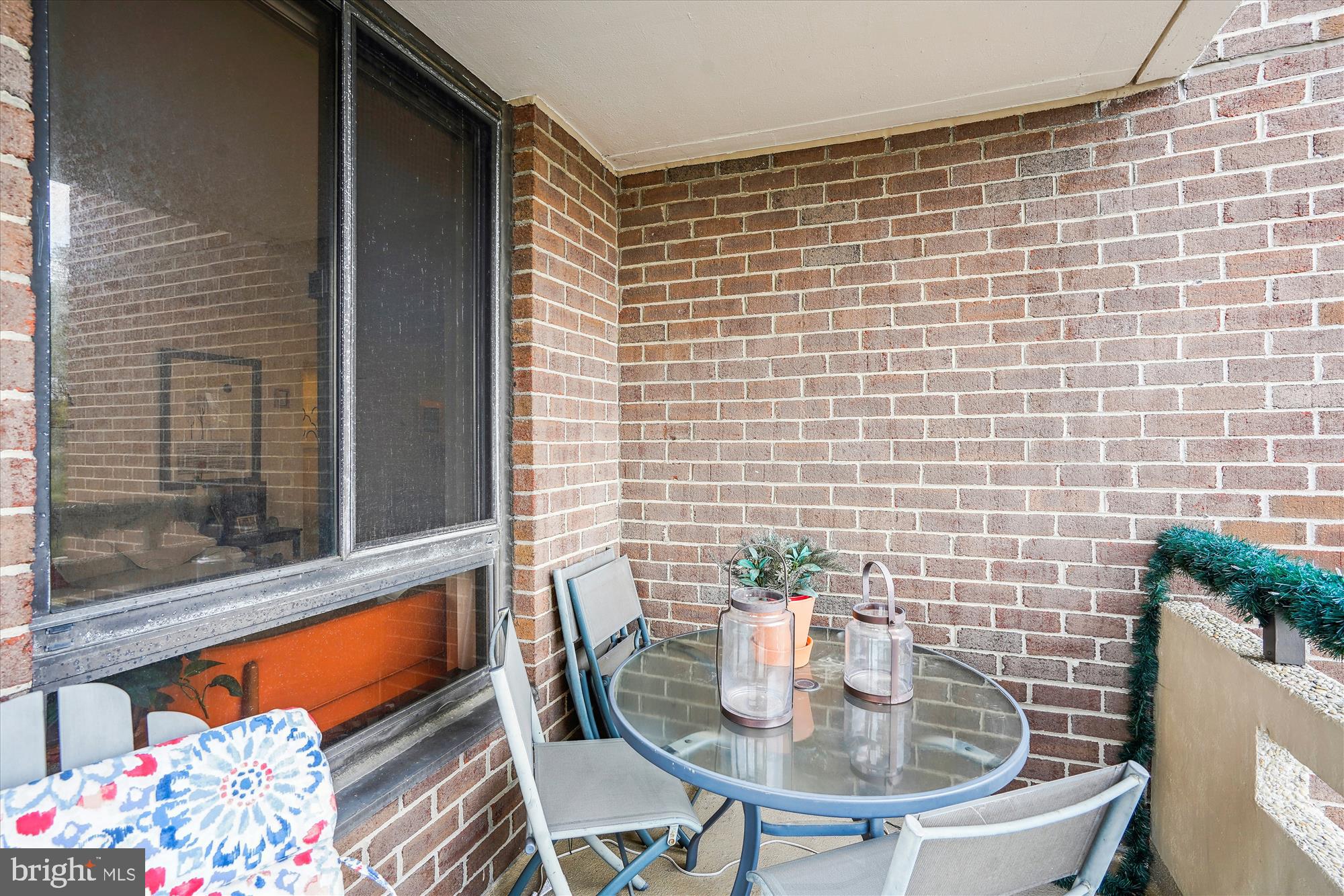 ENCORE OF MCLEAN - Residential