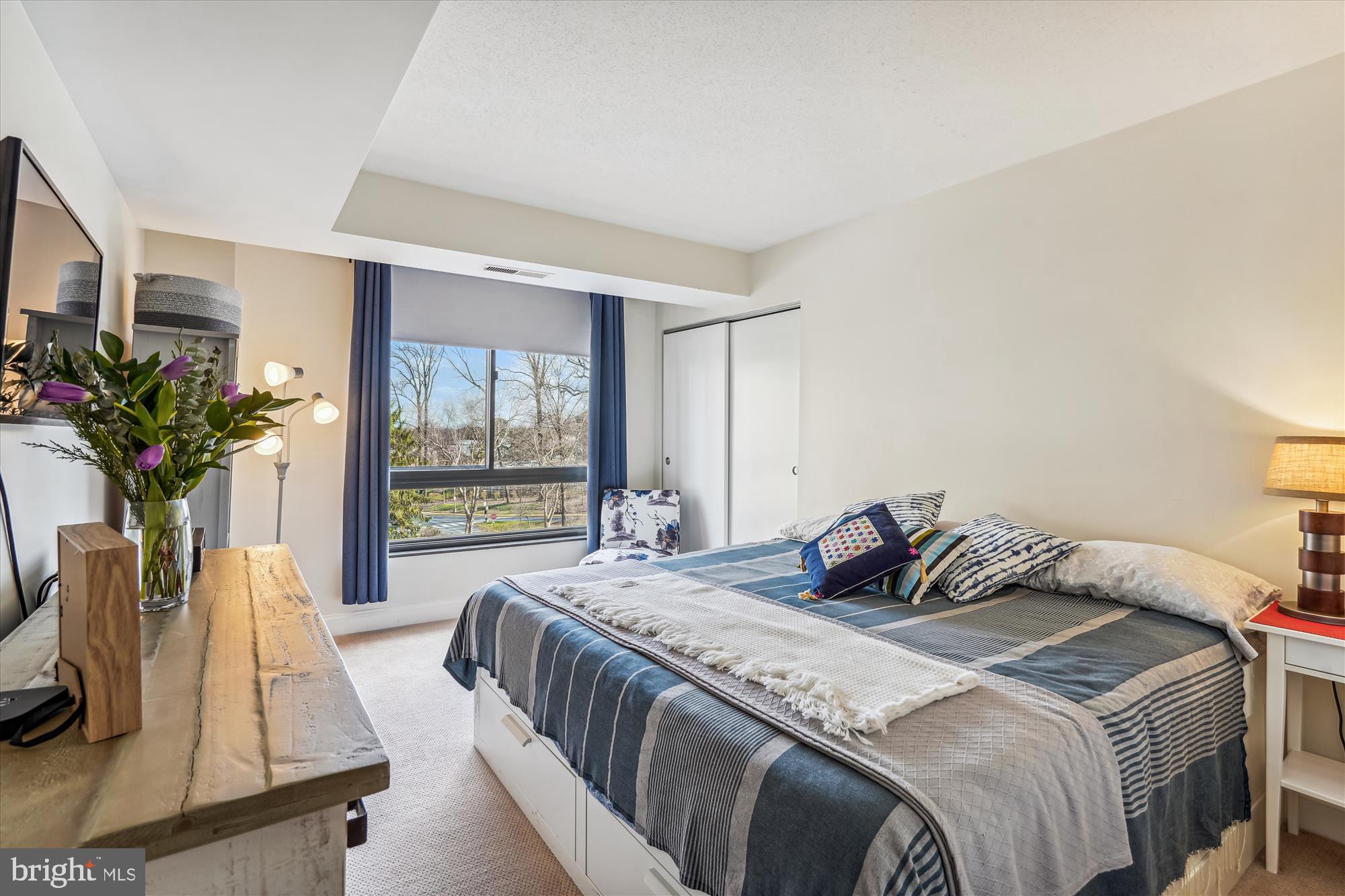 ENCORE OF MCLEAN - Residential