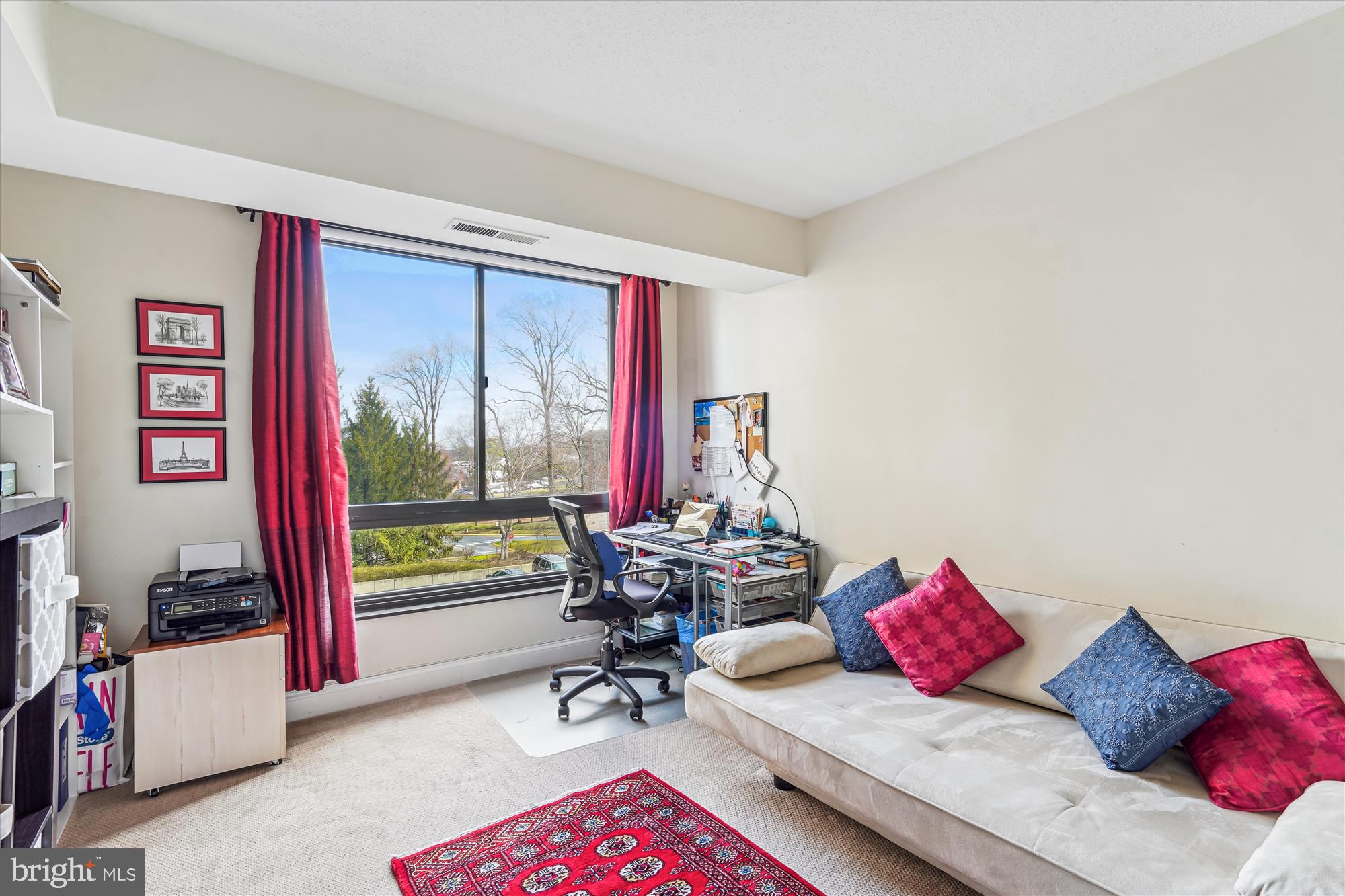 ENCORE OF MCLEAN - Residential