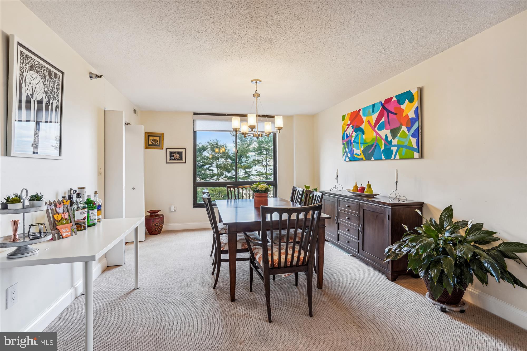 ENCORE OF MCLEAN - Residential