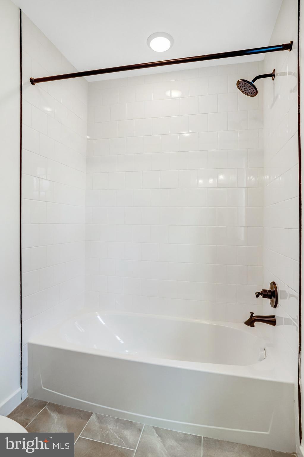 ENCLAVE AT ARUNDEL HILLS - Residential