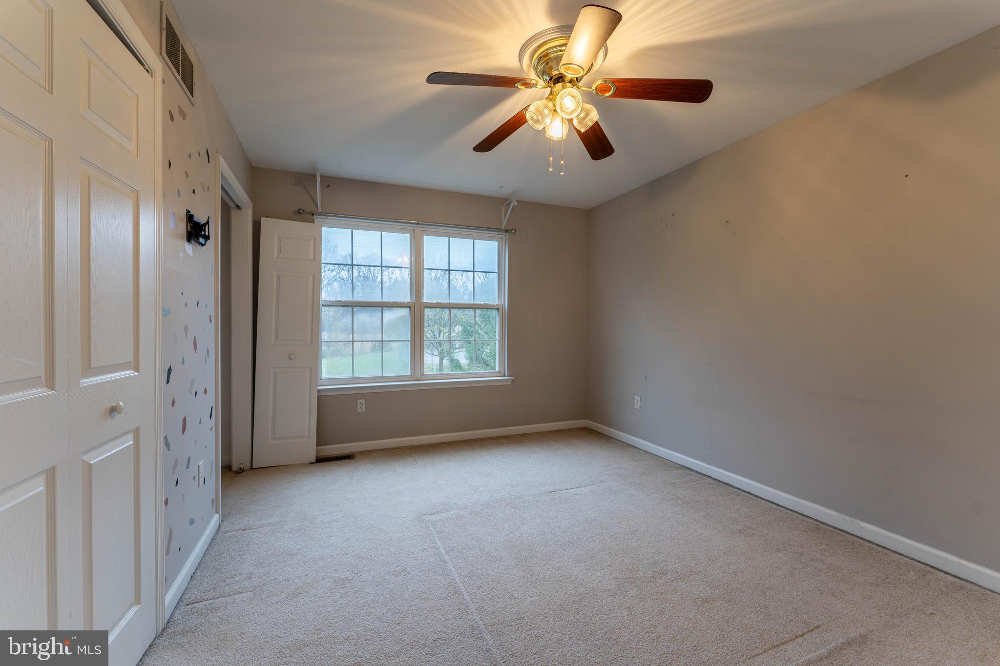 ALLENTOWN - Residential