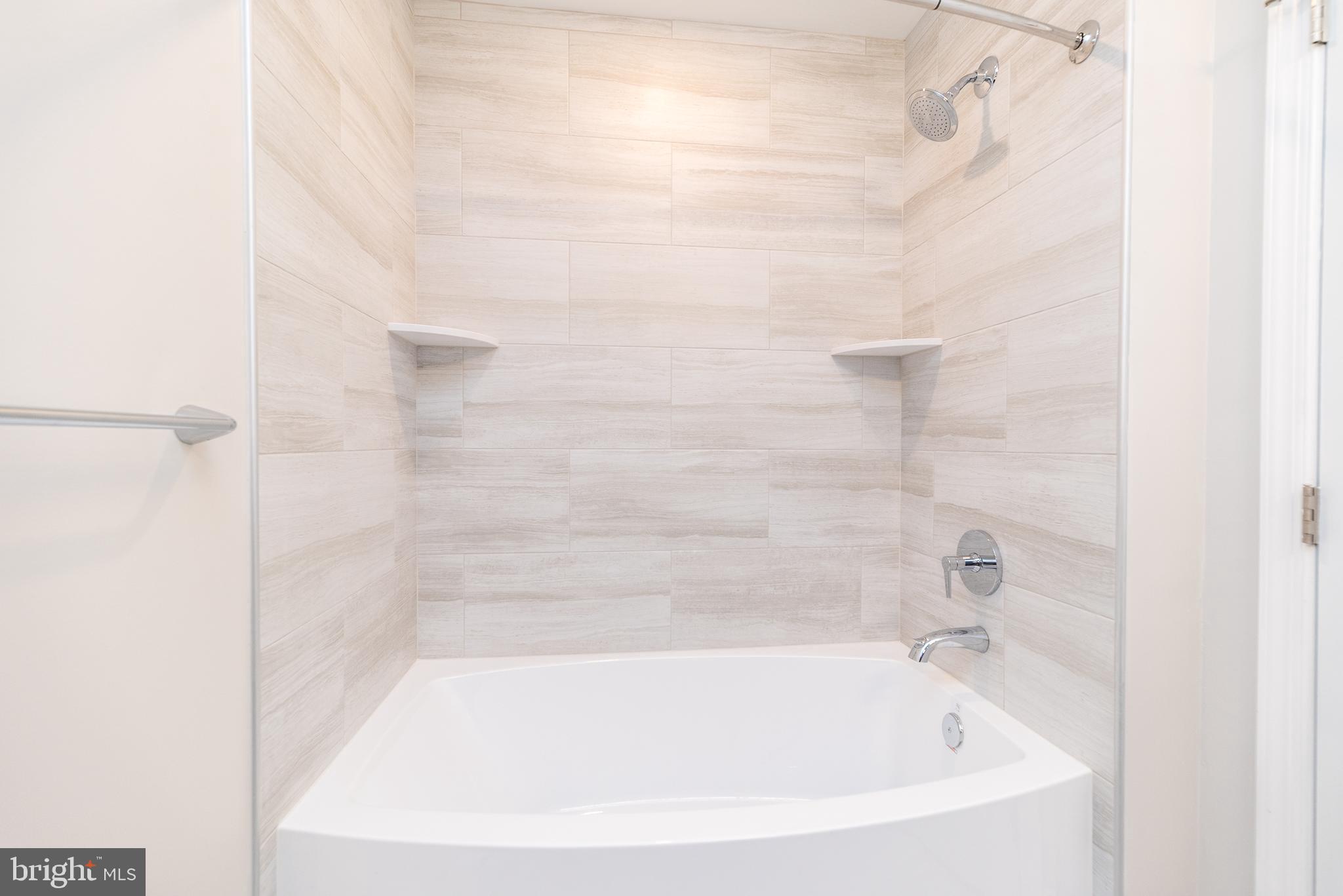 DOYLESTOWN BORO - Residential Lease