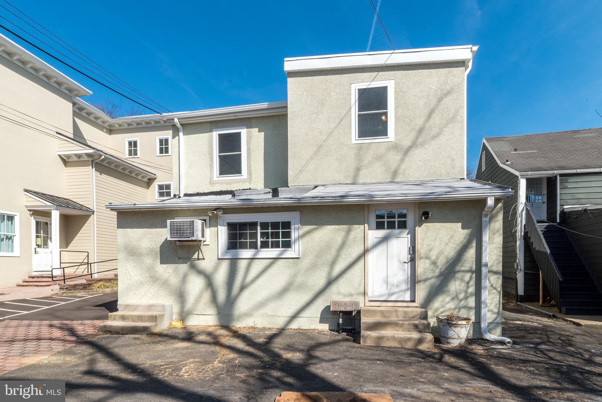 DOYLESTOWN BORO - Residential Lease