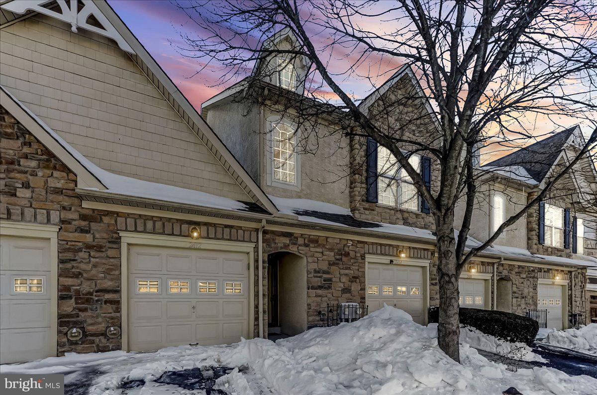 JEFFERSON CROSSING - Residential