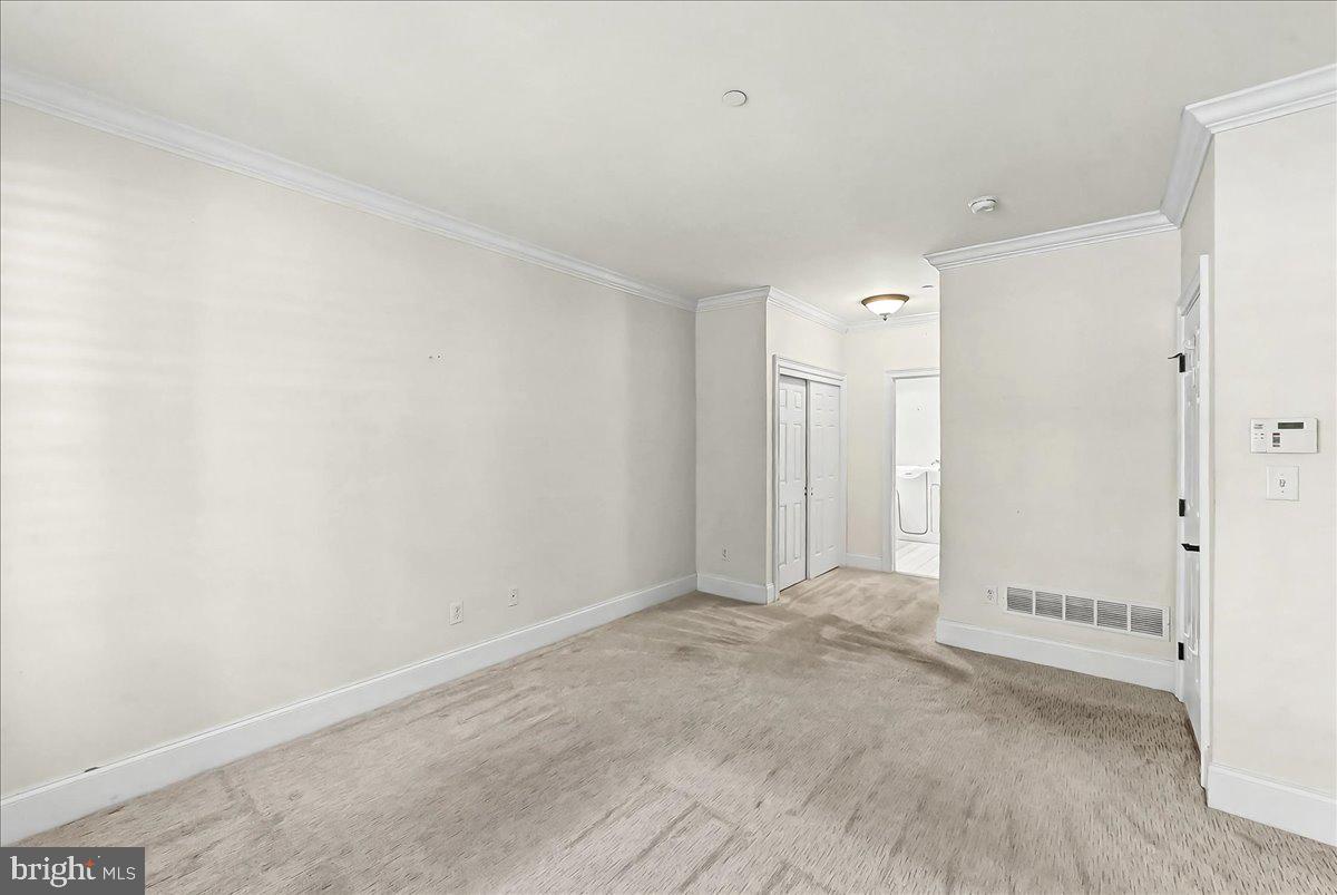 JEFFERSON CROSSING - Residential