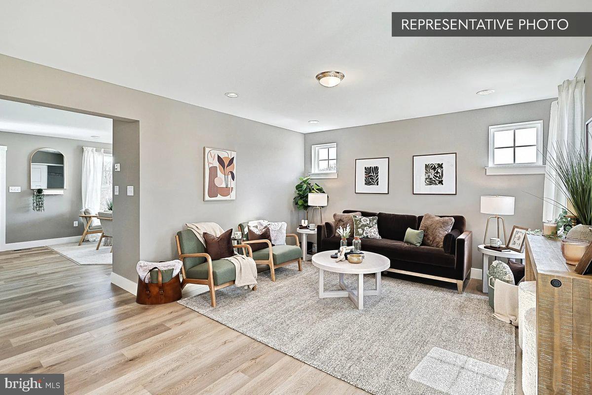 HAMPTON HEIGHTS - Residential