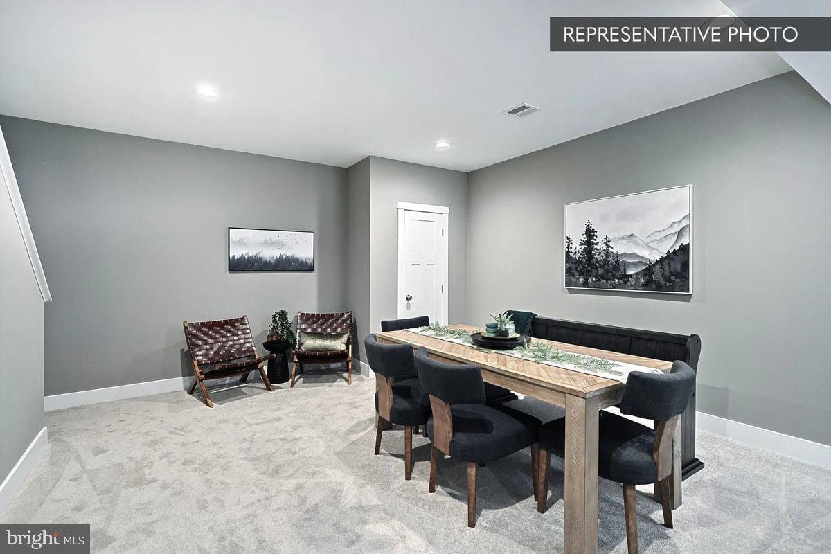 HAMPTON HEIGHTS - Residential