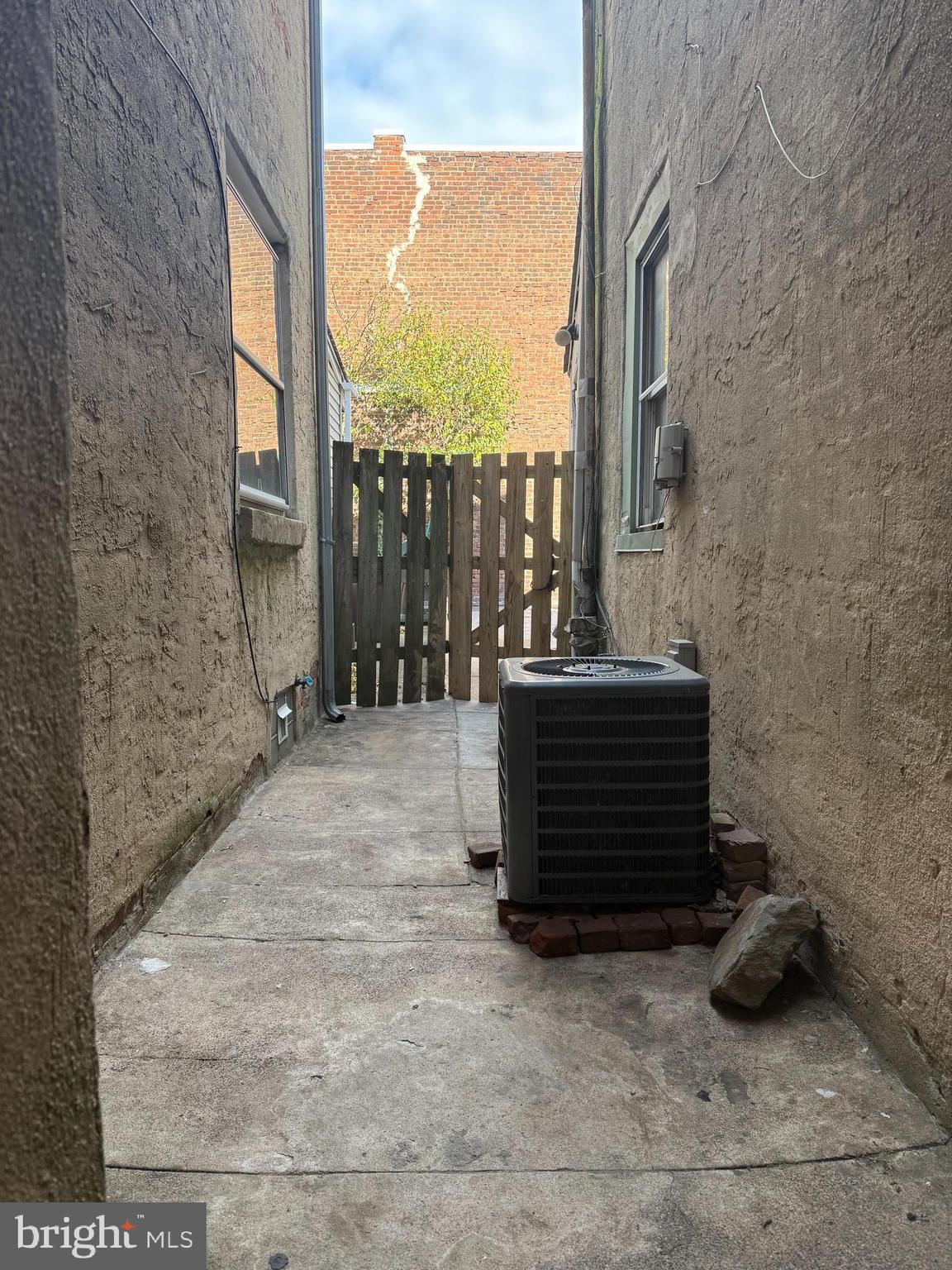 PORT RICHMOND - Residential