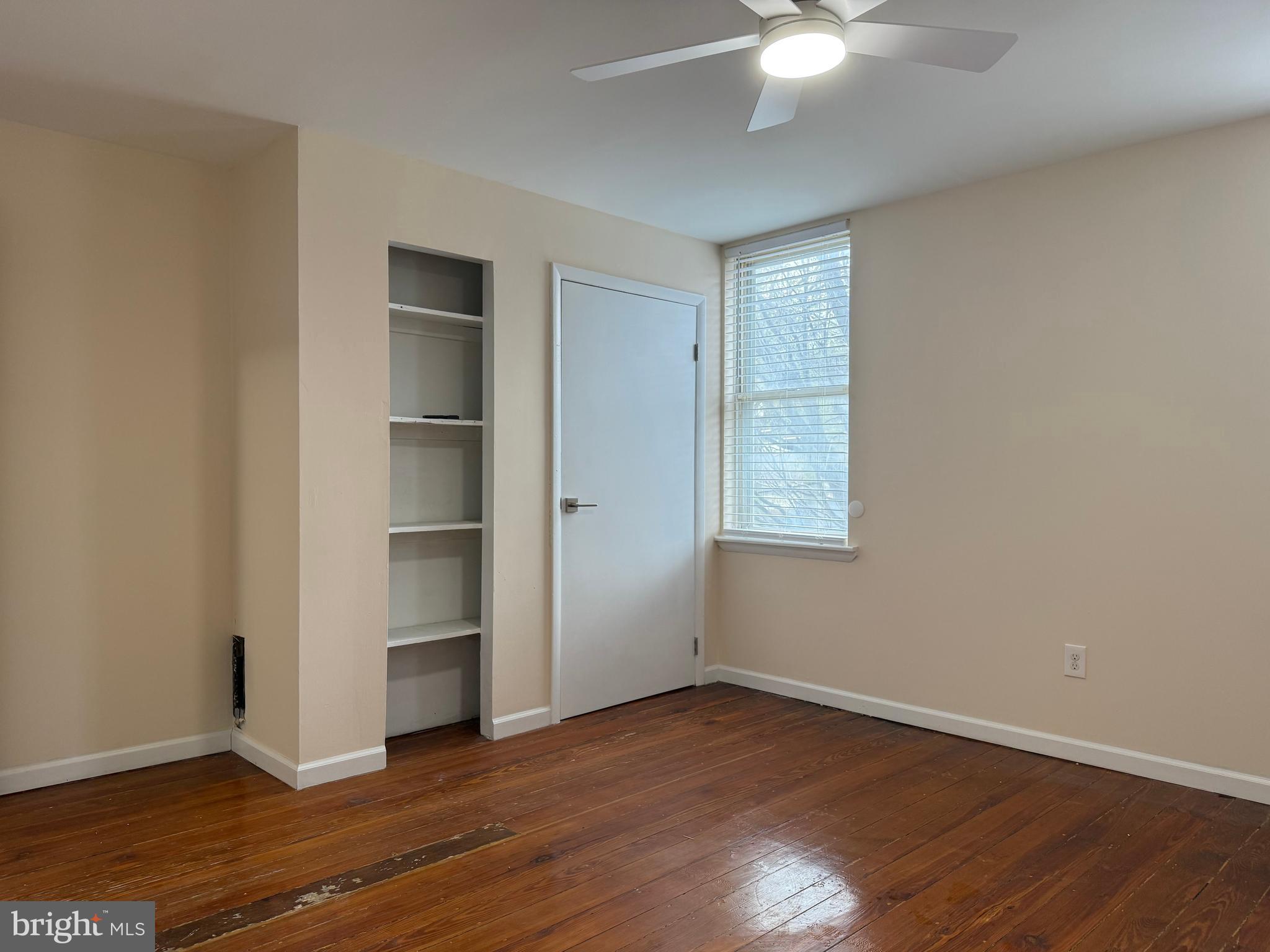 PORT RICHMOND - Residential