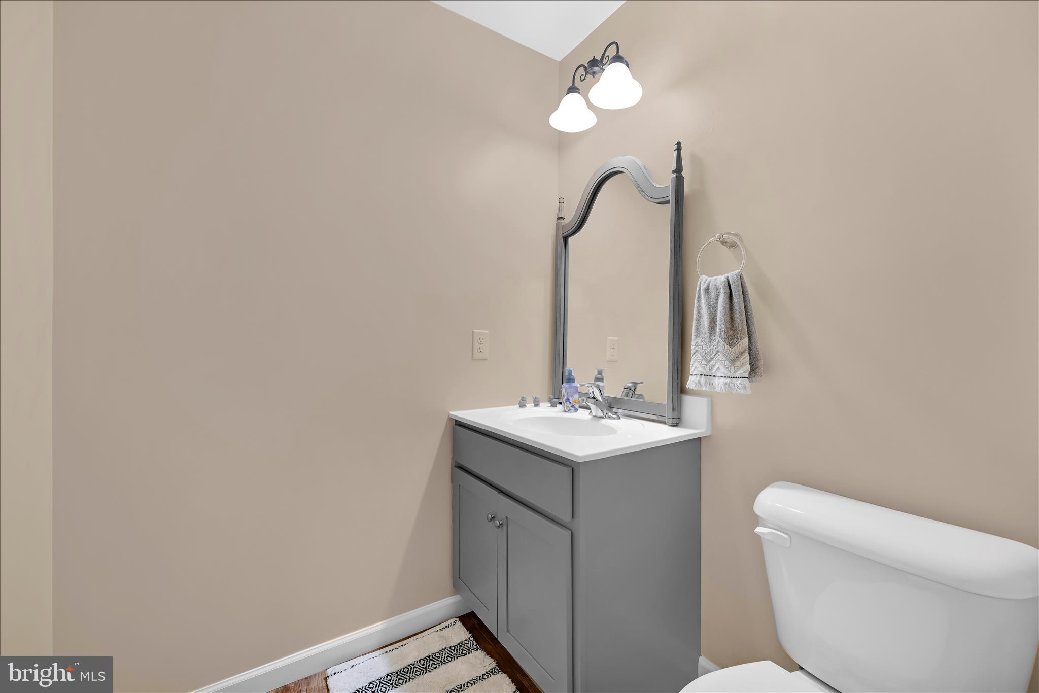 TRAIL SIDE - Residential