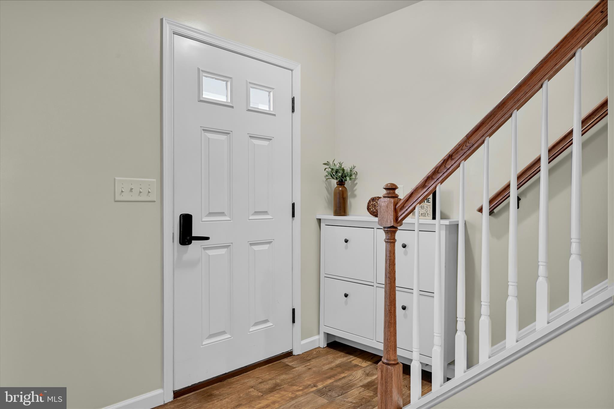 TRAIL SIDE - Residential